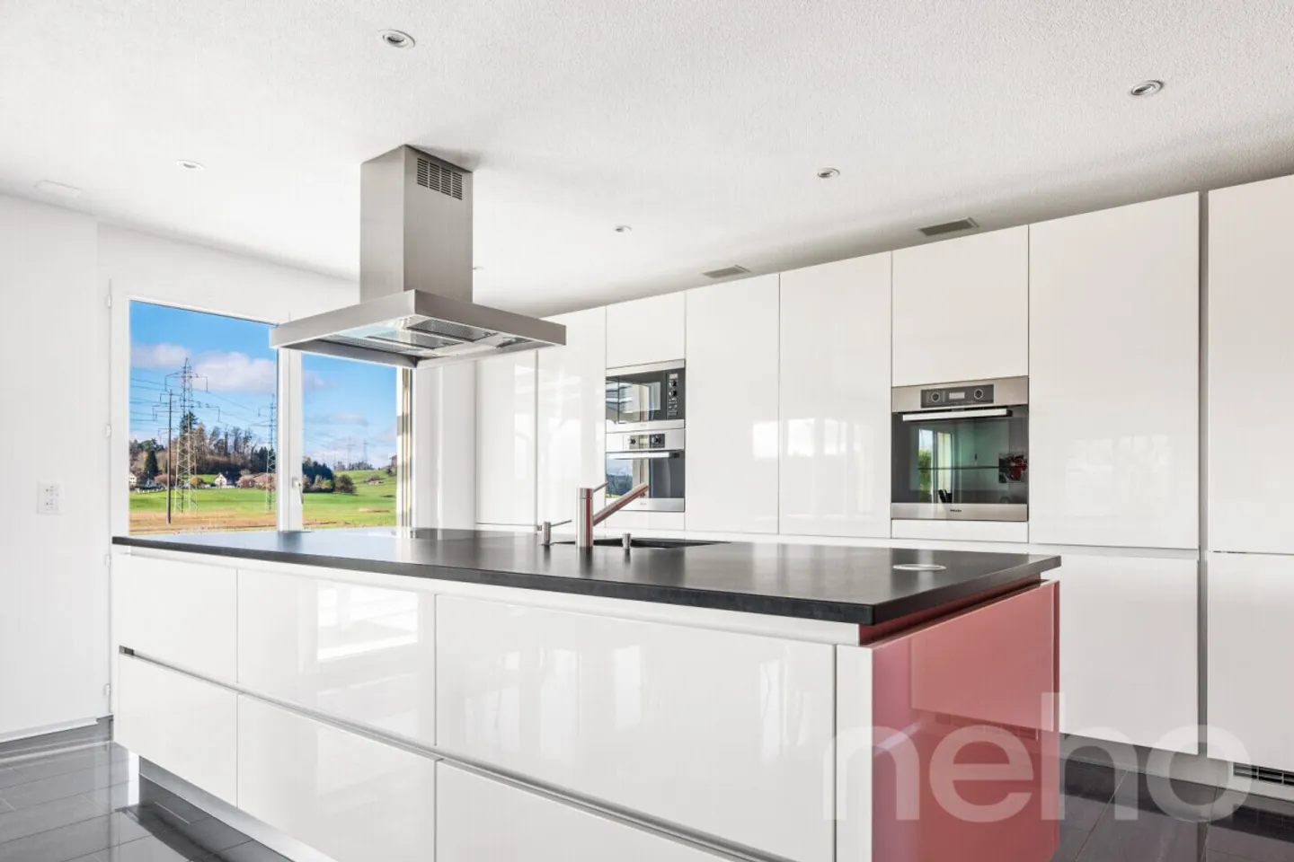 Casa unifamiliare moderna con vista panoramica e piscina privata - Foto 2 di 5