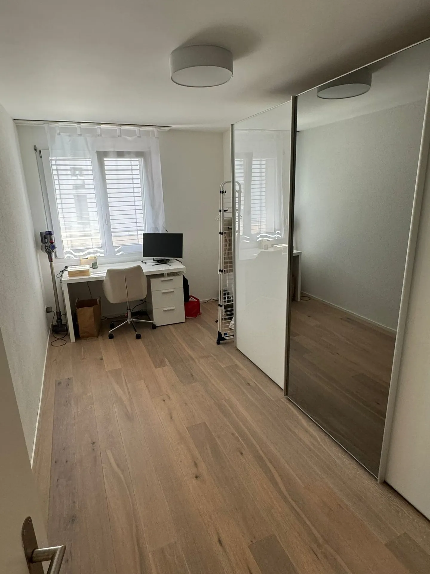 APPARTEMENT 3½ PIÈCES À RICHTERSWIL (ZH), MEUBLÉ, TEMPORAIRE - Photo 4 sur 10