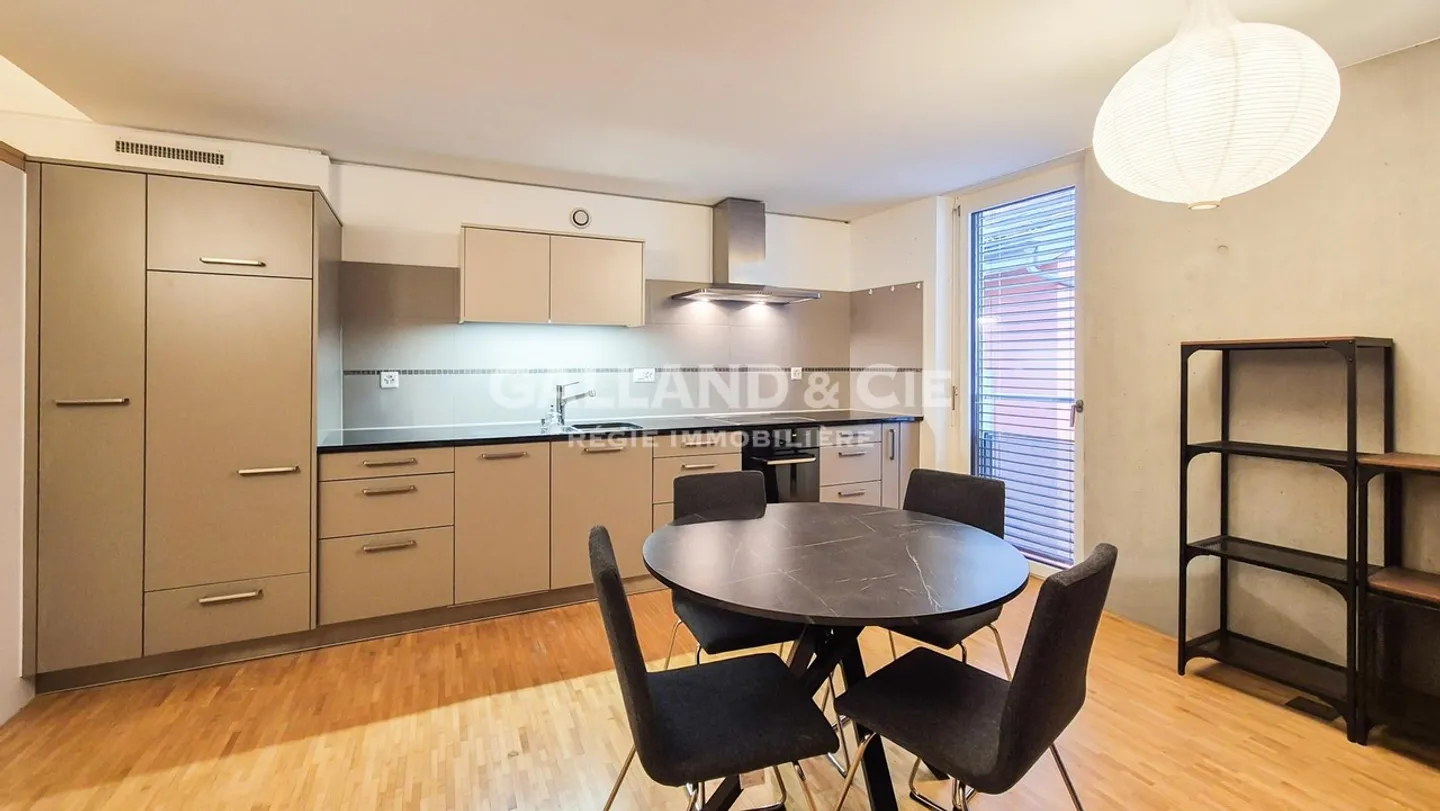 2.5 room duplex - Photo 1 of 8