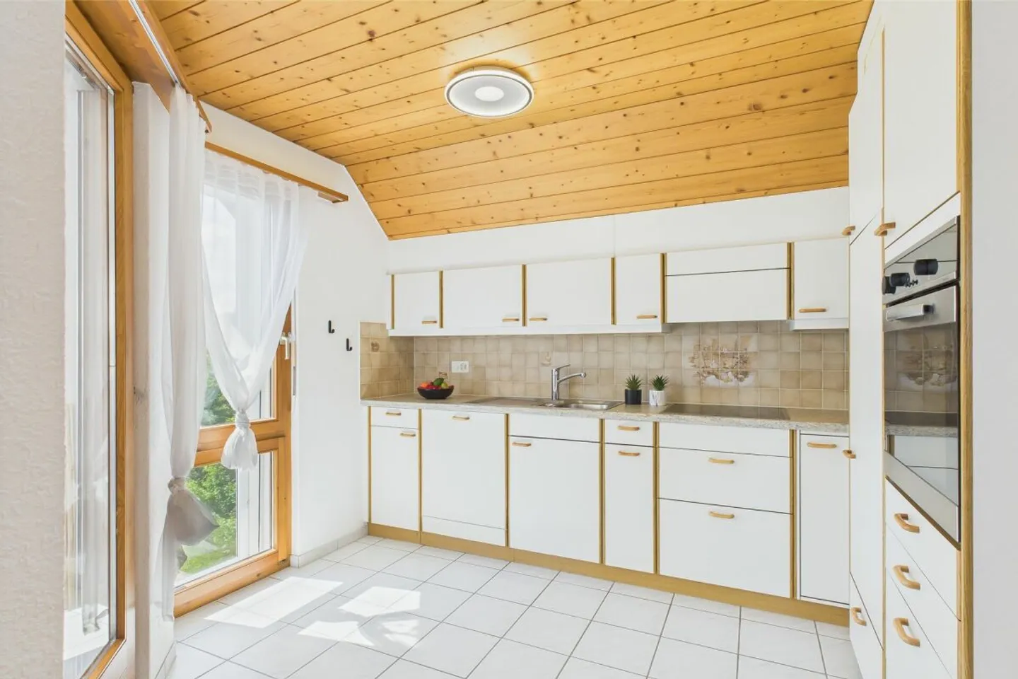 Appartement à vendre - Photo 2 sur 8