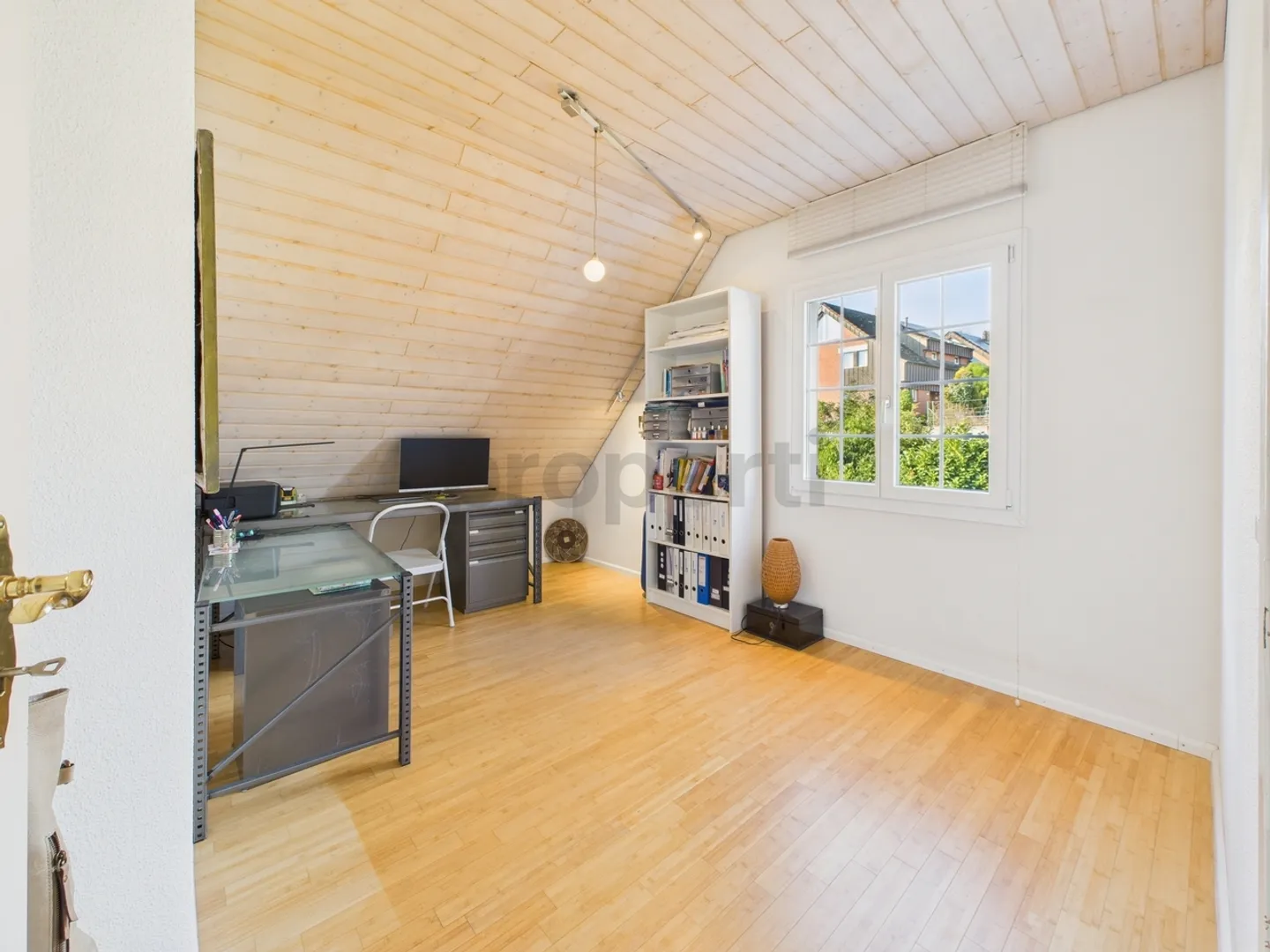 Single-family house in top location of Bottmingen - Photo 8 of 13