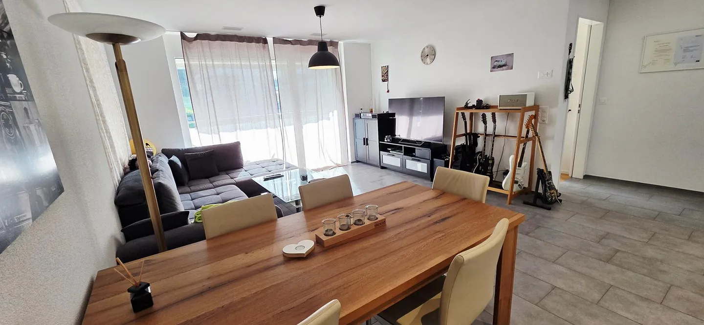 Charmante 2.5-Zimmer Wohnung - Foto 3 von 7