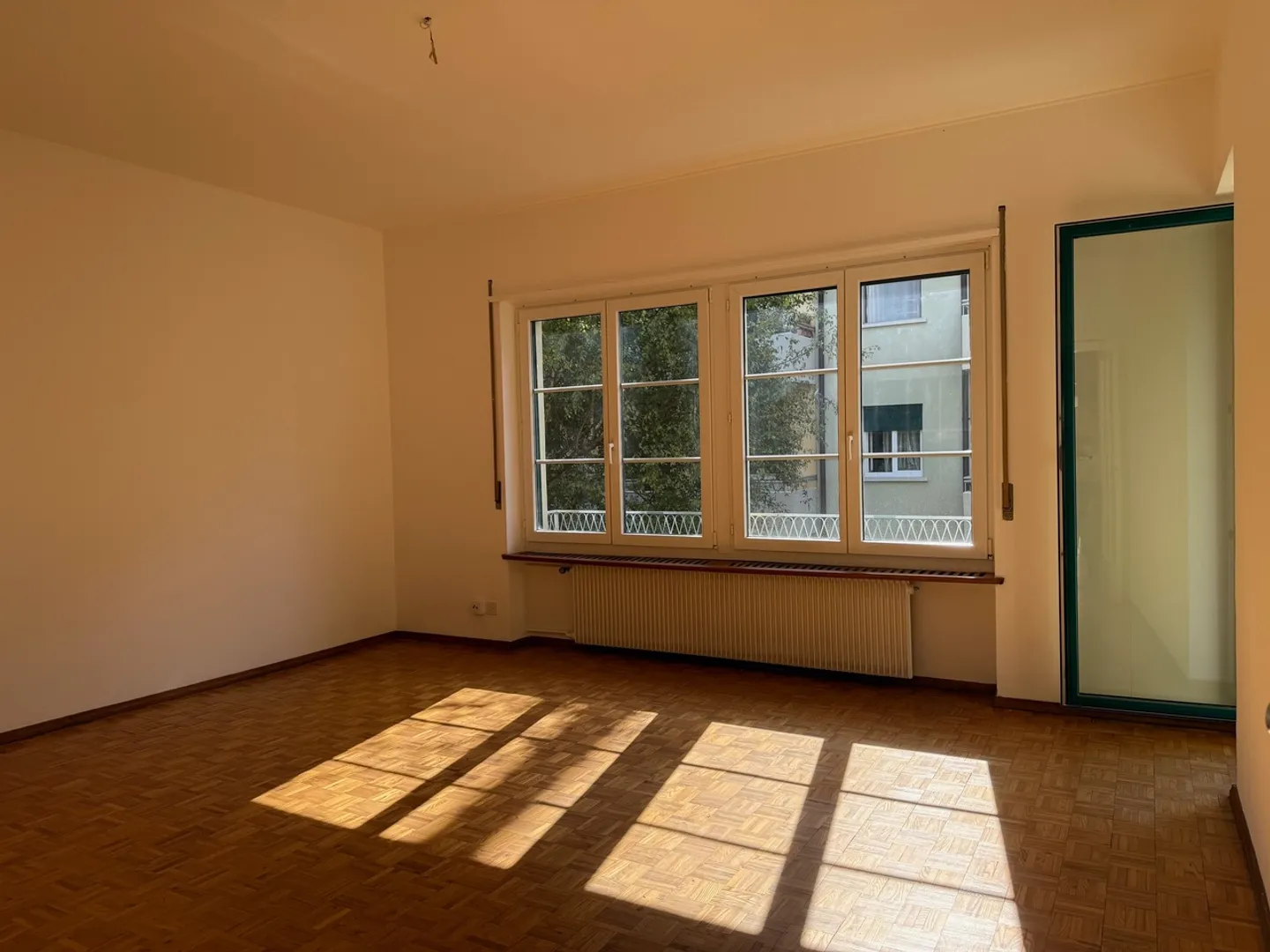 Appartamento confortevole 4 stanze in zona tranquilla - Foto 7 di 14