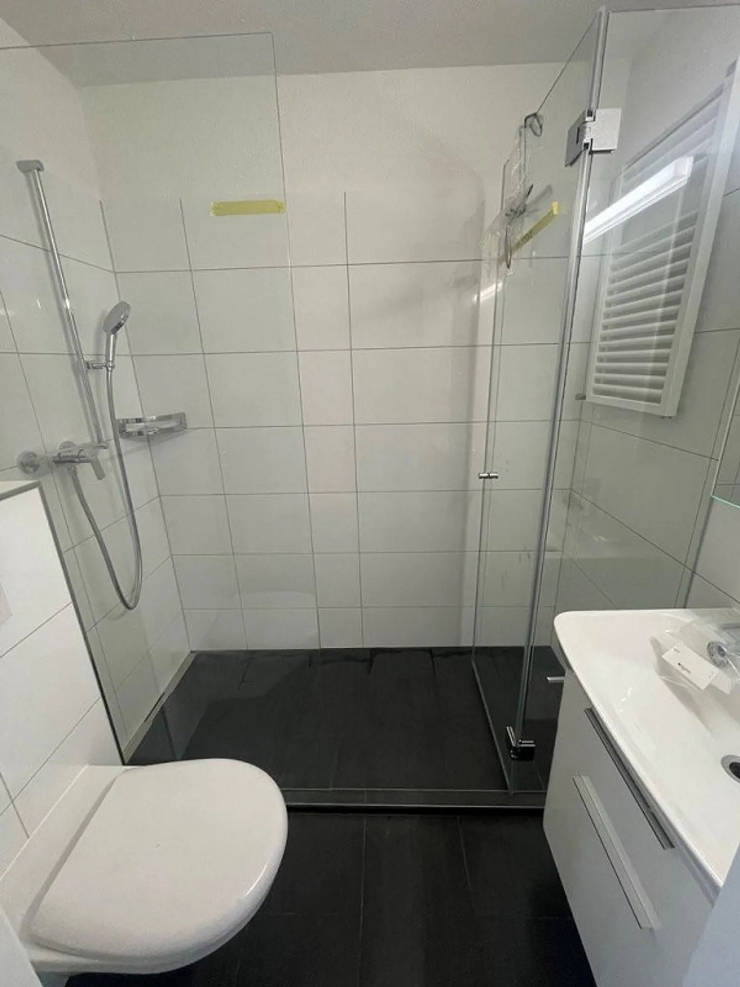 Renovated 2-room apartment with lake view in Kilchberg - Photo 4 of 4