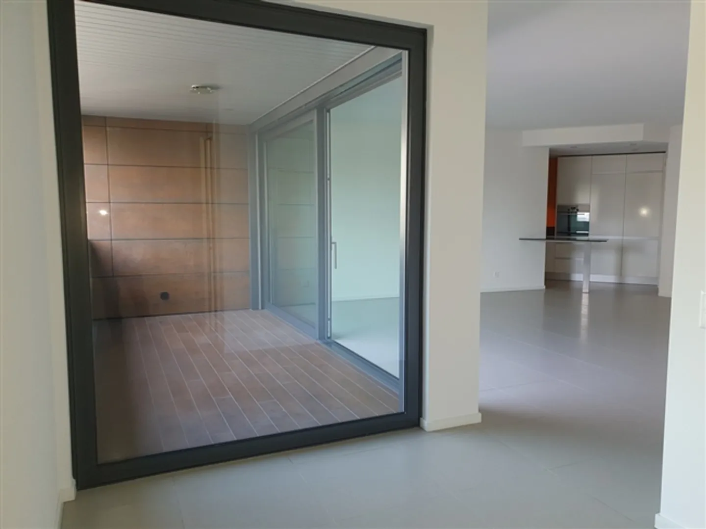 LUGANO Modern 3.5-Room Apartment - Photo 1 of 2