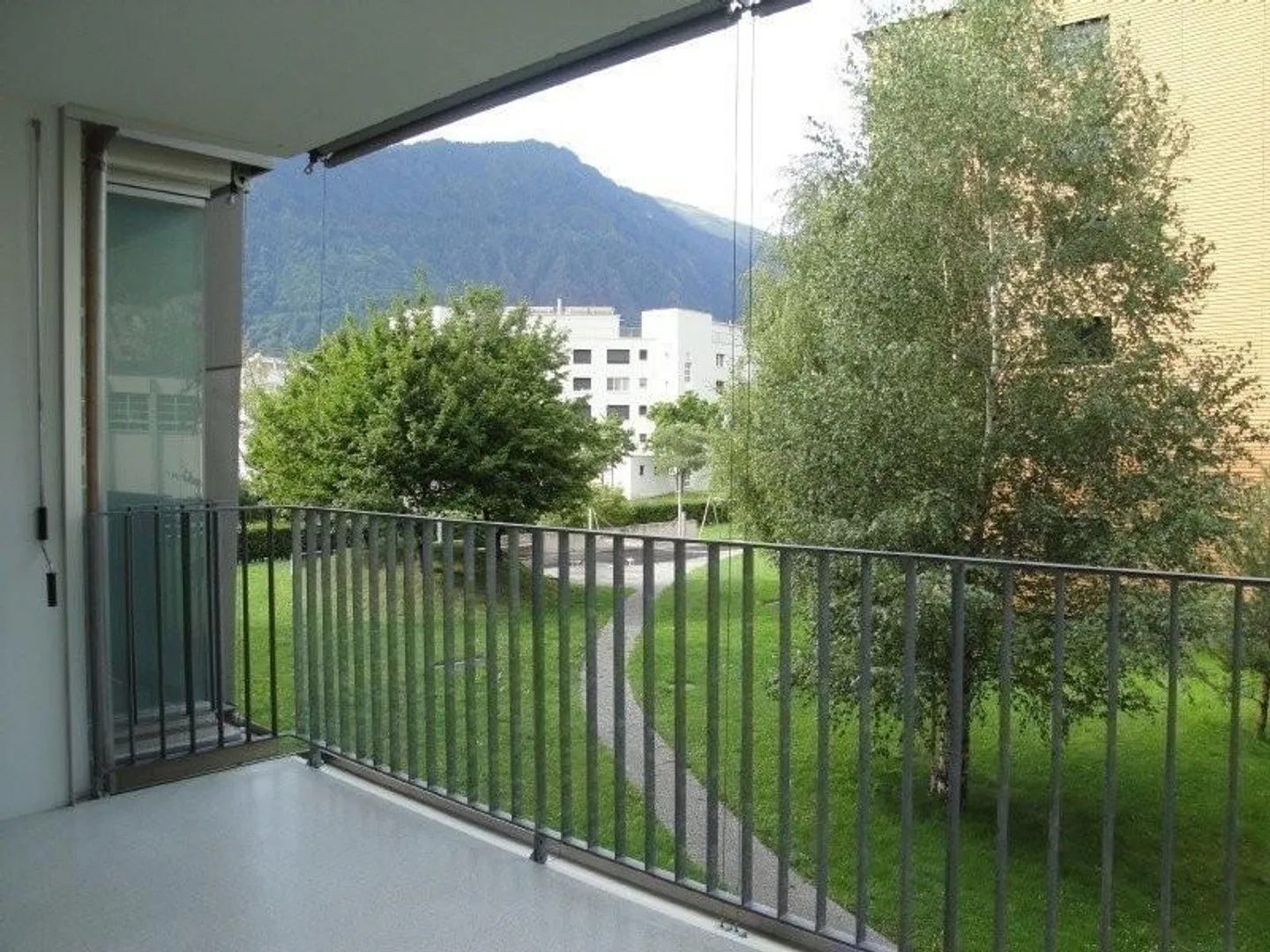 Appartamento moderno in zona familiare - Foto 8 di 10