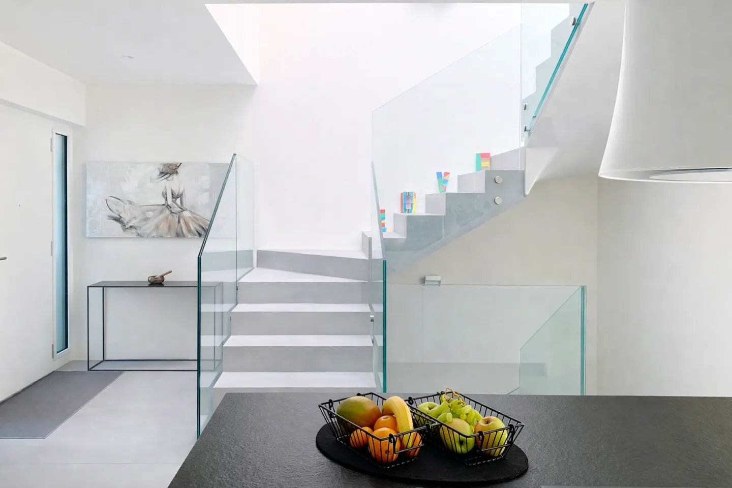 Zeitgenössische Villa, die Komfort, Licht und Energieeffizienz vereint - Foto 2 von 4