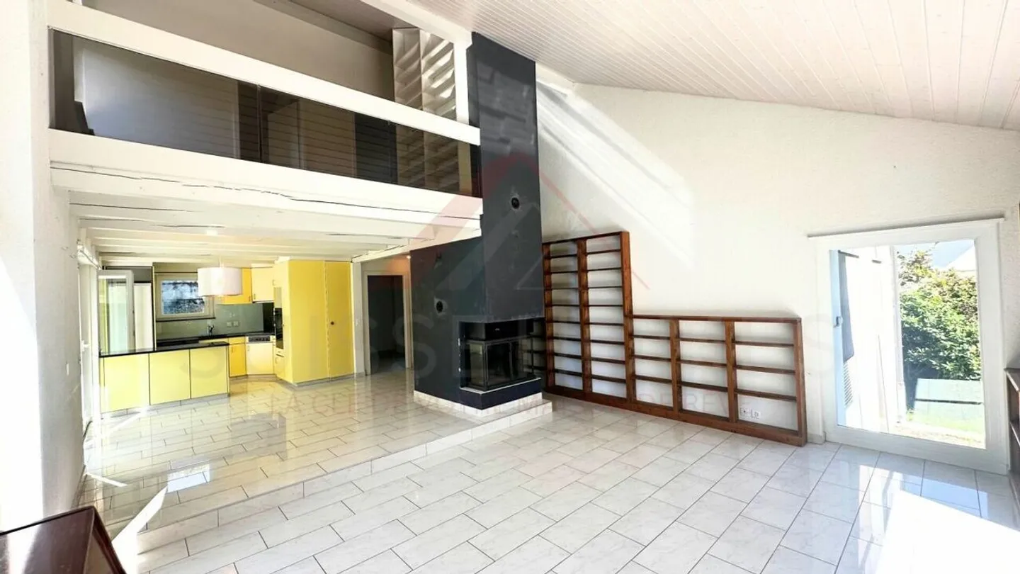 Villa familiare spaziosa con 6 camere e giardino soleggiato - Le Mouret - Foto 2 di 4