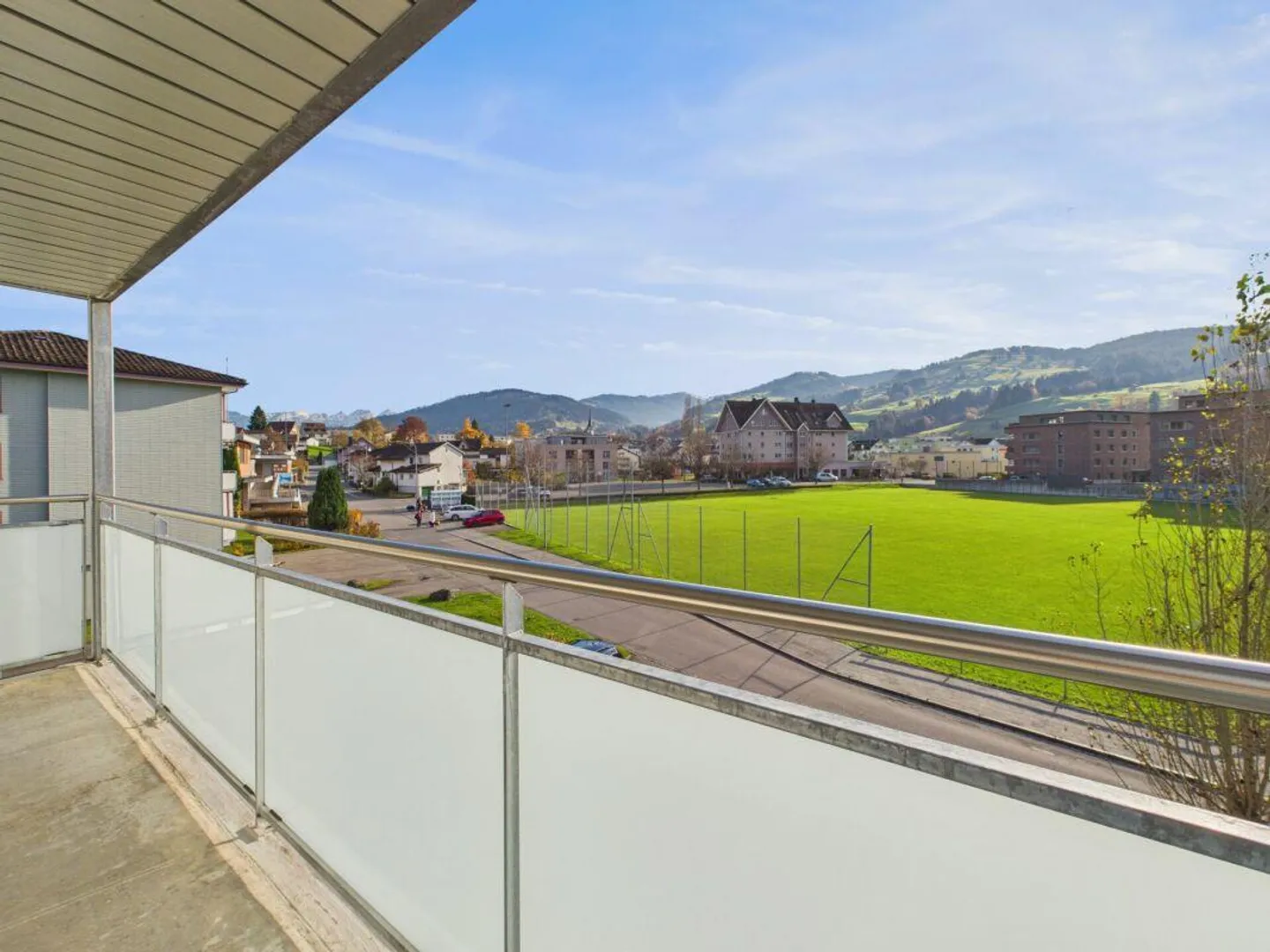 Light-flooded apartments in a quiet location in Ebnat-Kappel - Photo 12 of 13