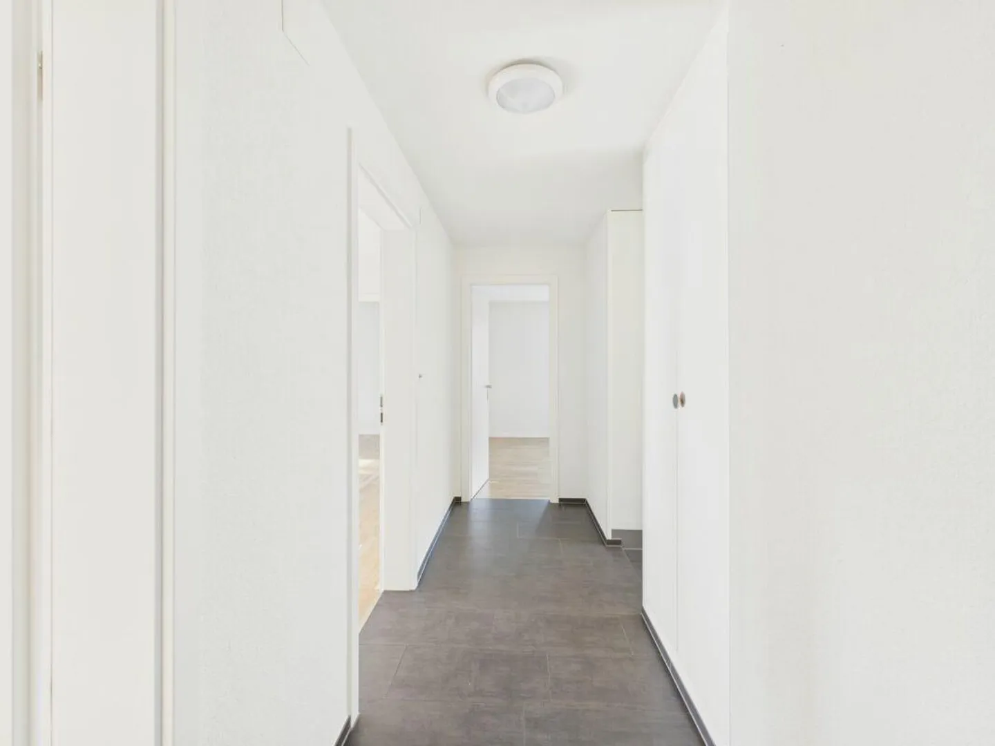 Light-flooded apartments in a quiet location in Ebnat-Kappel - Photo 10 of 13