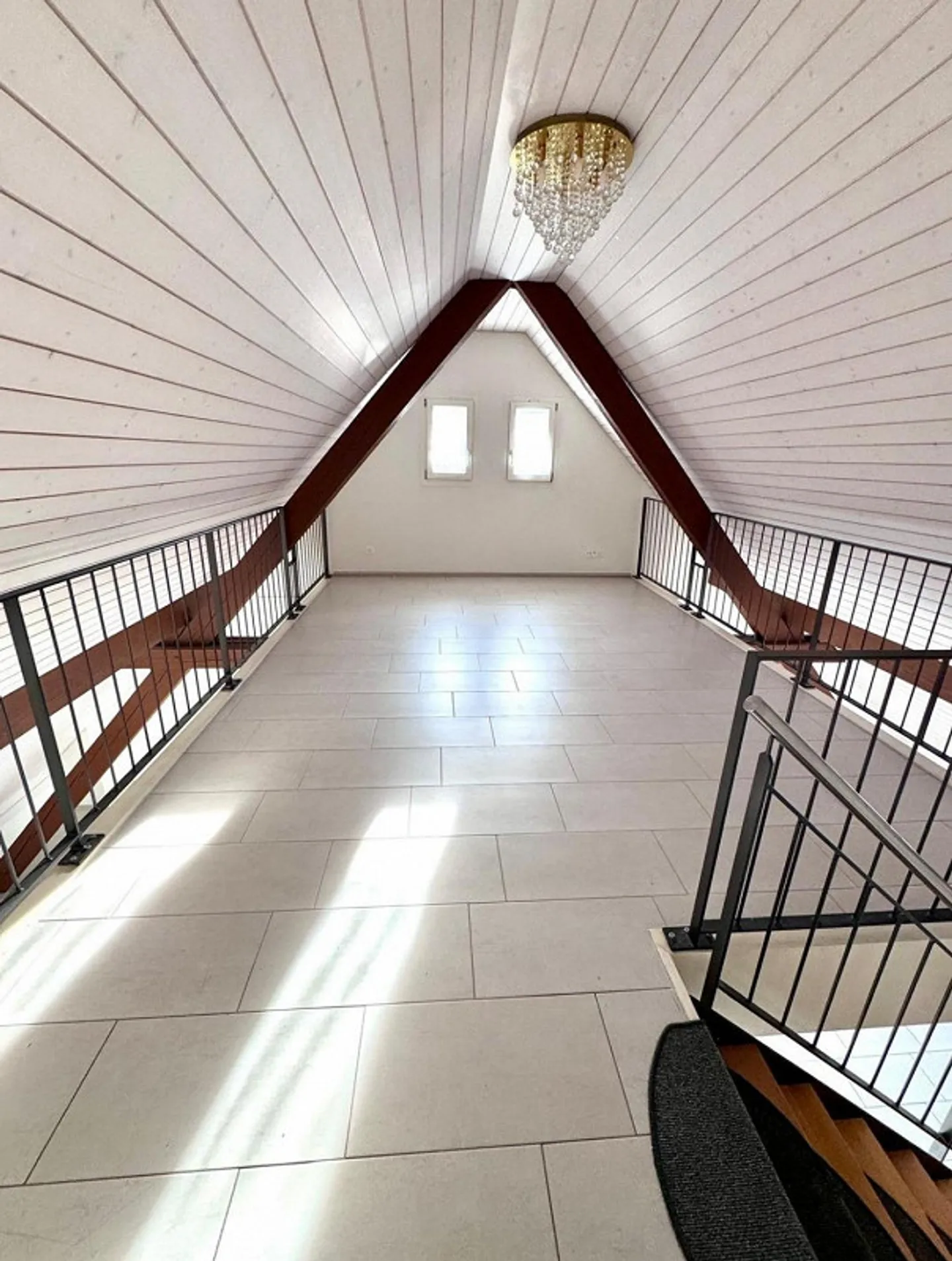 Moderne Duplex Wohnung in zentraler Lage - Foto 8 von 11