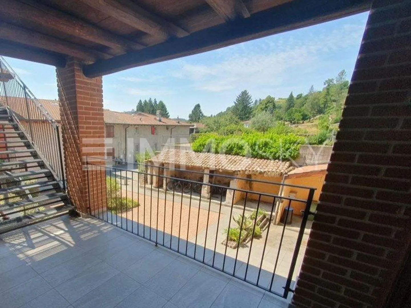 Appartamento in vendita - Foto 4 di 4