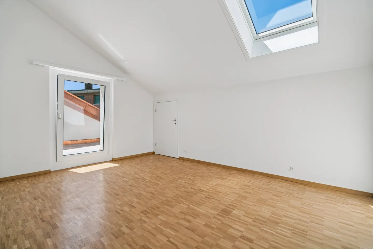 Charmante Dachwohnung a Uster - Foto 5 di 7