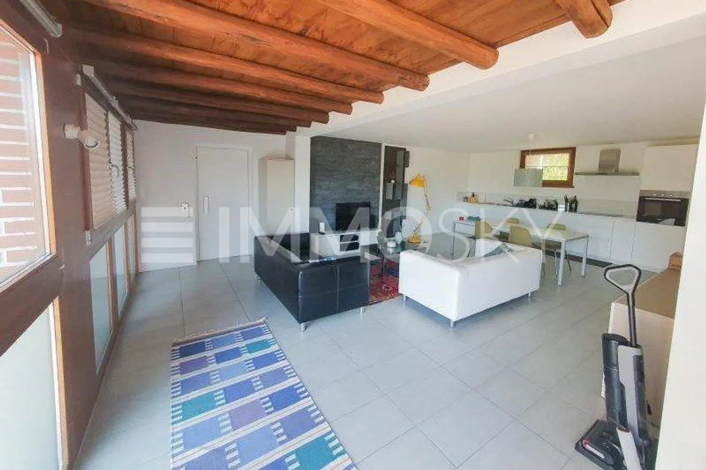 Appartamento in vendita - Foto 3 di 4