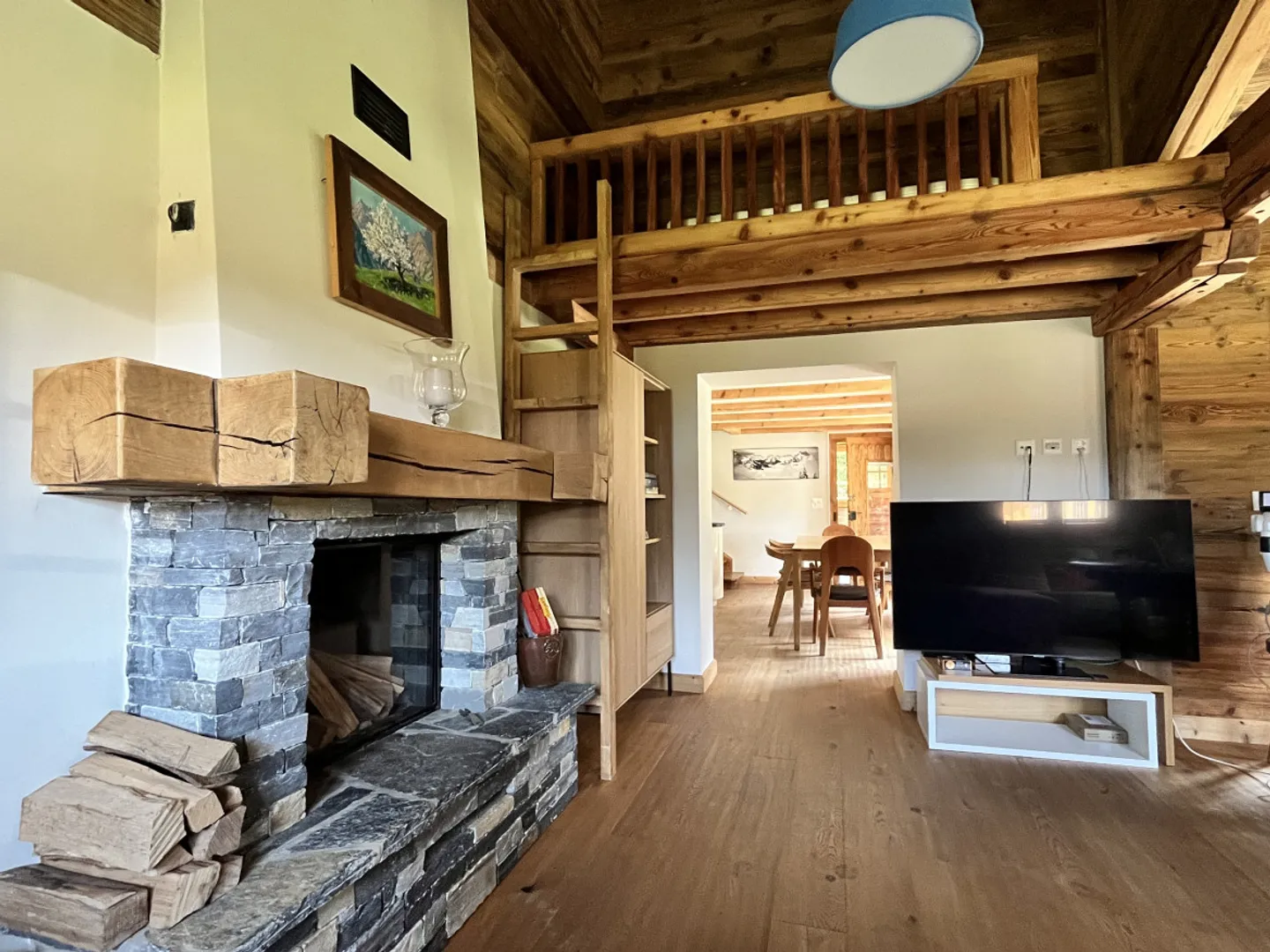 Chalet Charmant Rénové - Photo 3 sur 14