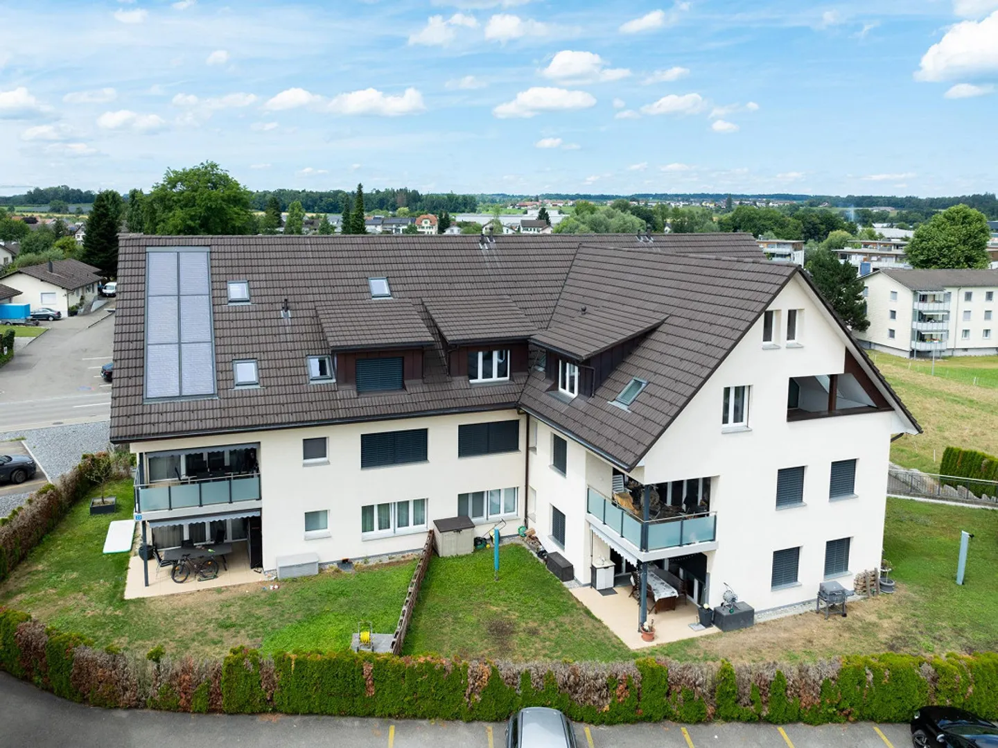 Attractive 3.5 and 4.5-room condominiums - Photo 1 of 7