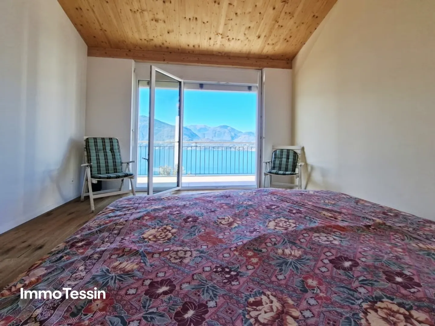 RARITY: Modern 5 1/2 Room Villa & Building Land with Unique Lake View of Lago Maggiore as far as the Eye Can See - Photo 10 of 13