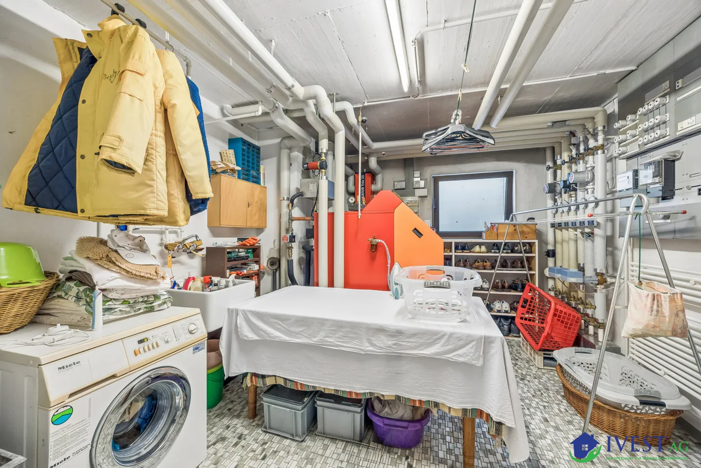Investment Object Sale & Leaseback - Prime Location - Photo 37 of 40