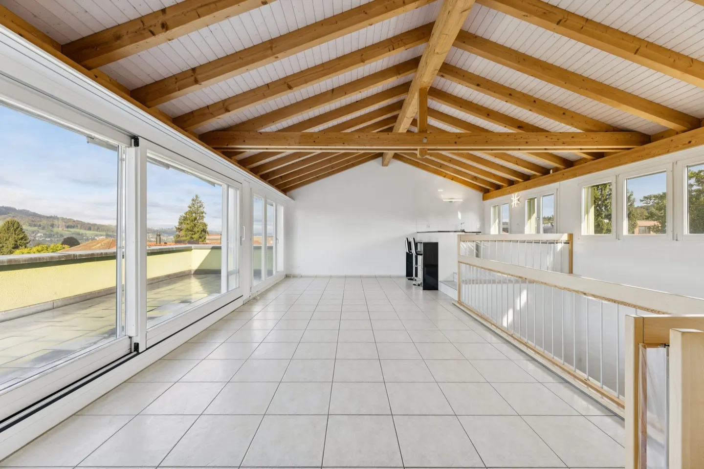 Appartamento Duplex Spazioso con Terrazza - Foto 1 di 8