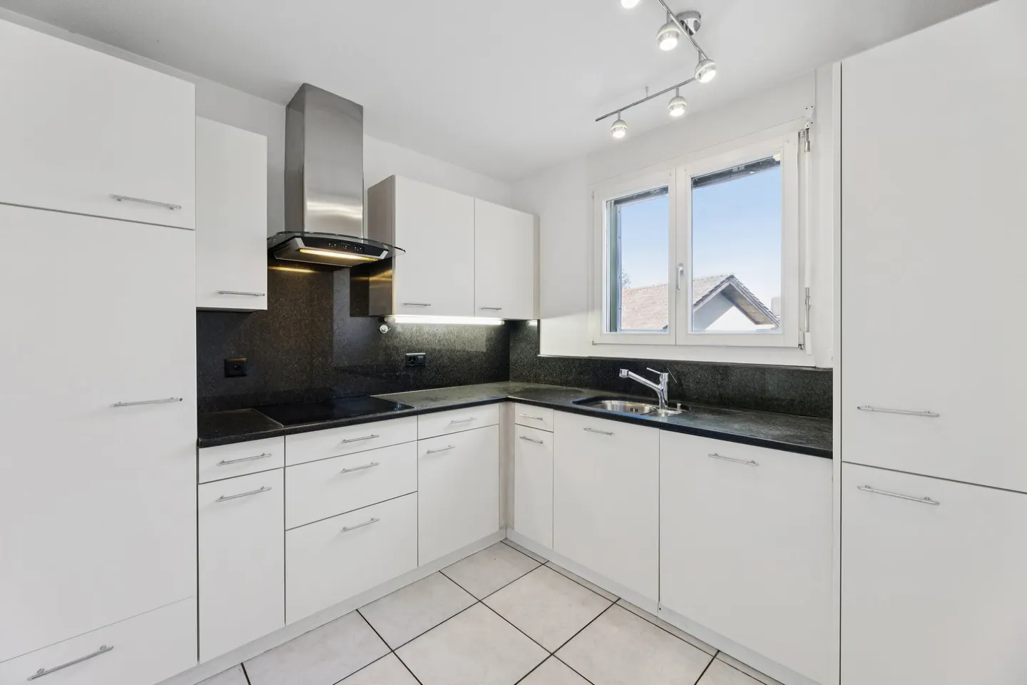 Appartamento Duplex Spazioso con Terrazza - Foto 4 di 8