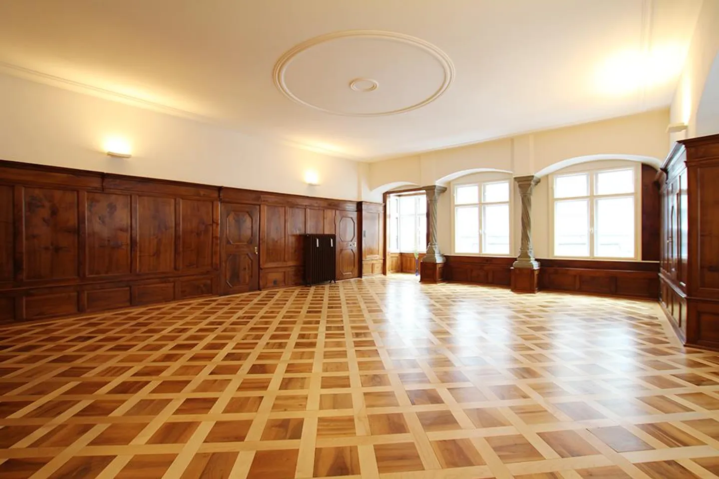 Sublet Yoga Room in the Heart of St. Gallen's Old Town - Photo 1 of 2