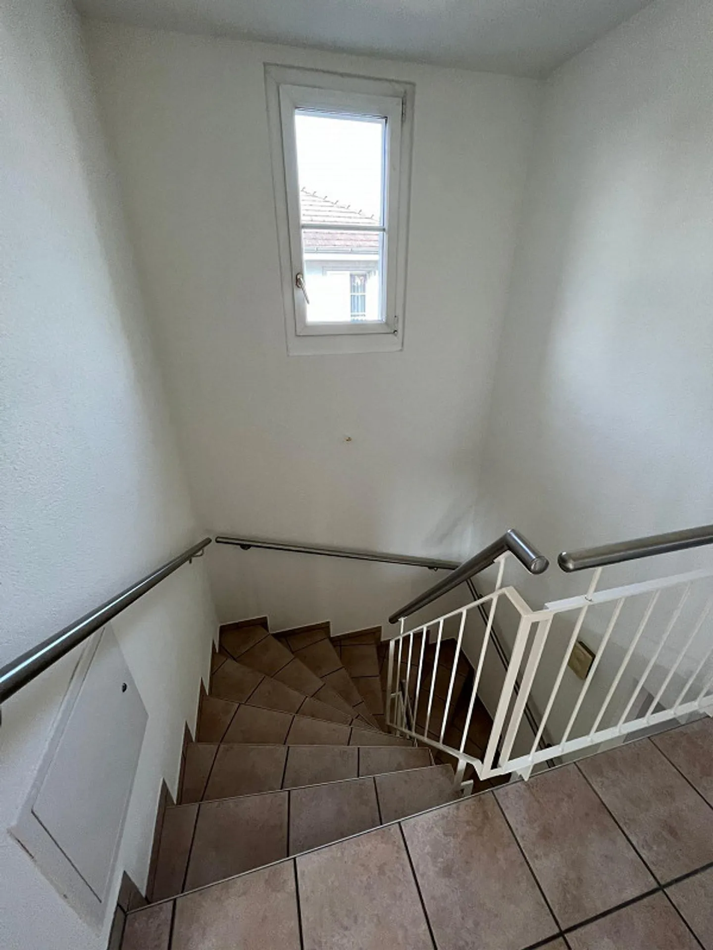 Freistehendes 5 1/2 Zimmer Einfamilienhaus - Foto 3 von 13