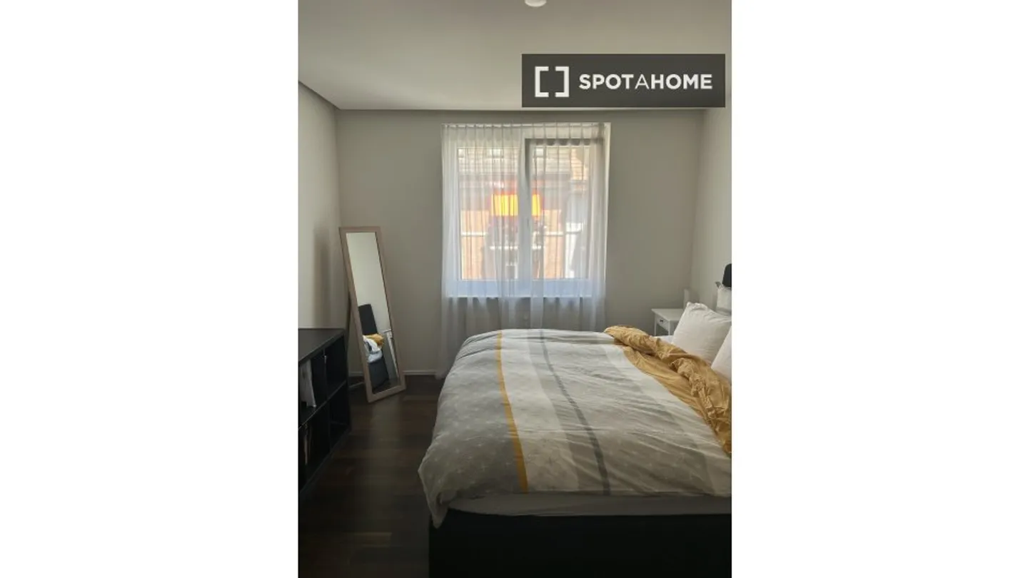 Modernes Apartment in Zürich - Foto 14 von 14