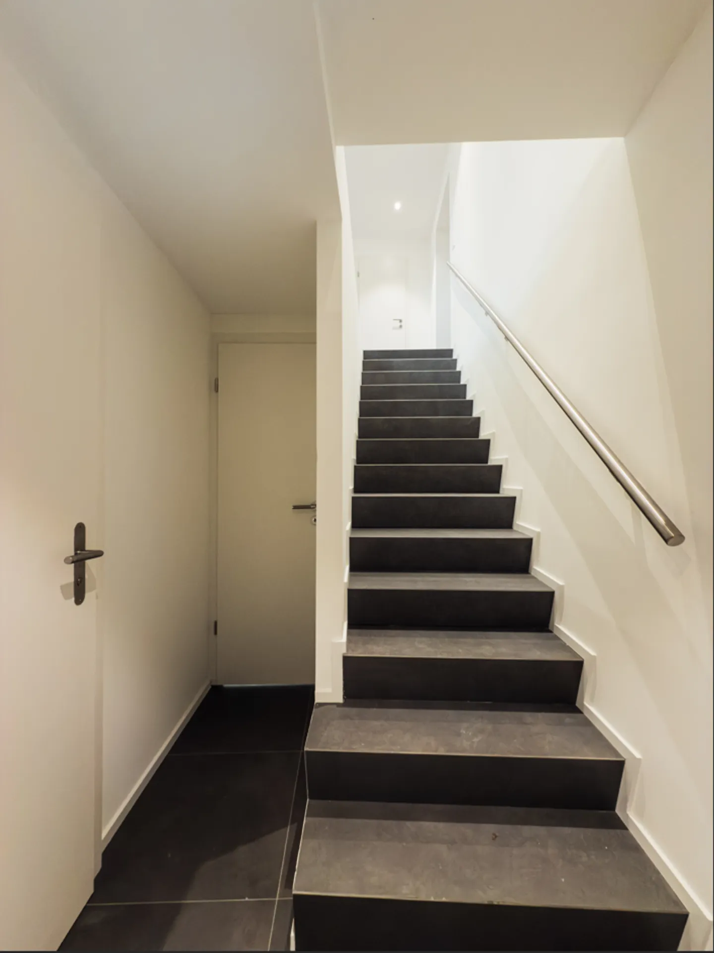 SUPERBO EDIFICIO DI DUE APPARTAMENTI A 2 PASSI DAL LAGO - Foto 16 di 16