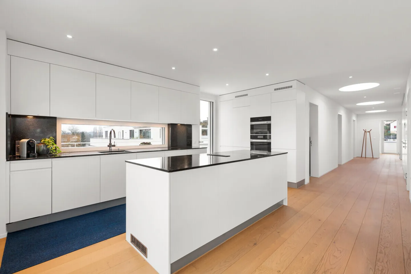 Appartement en Attique Unique avec Vue sur le Rhin - Photo 1 sur 8