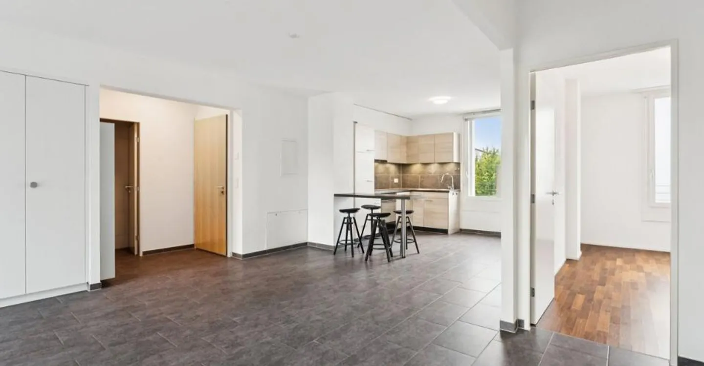 Appartamento luminoso di 3,5 locali con loggia - Foto 1 di 10