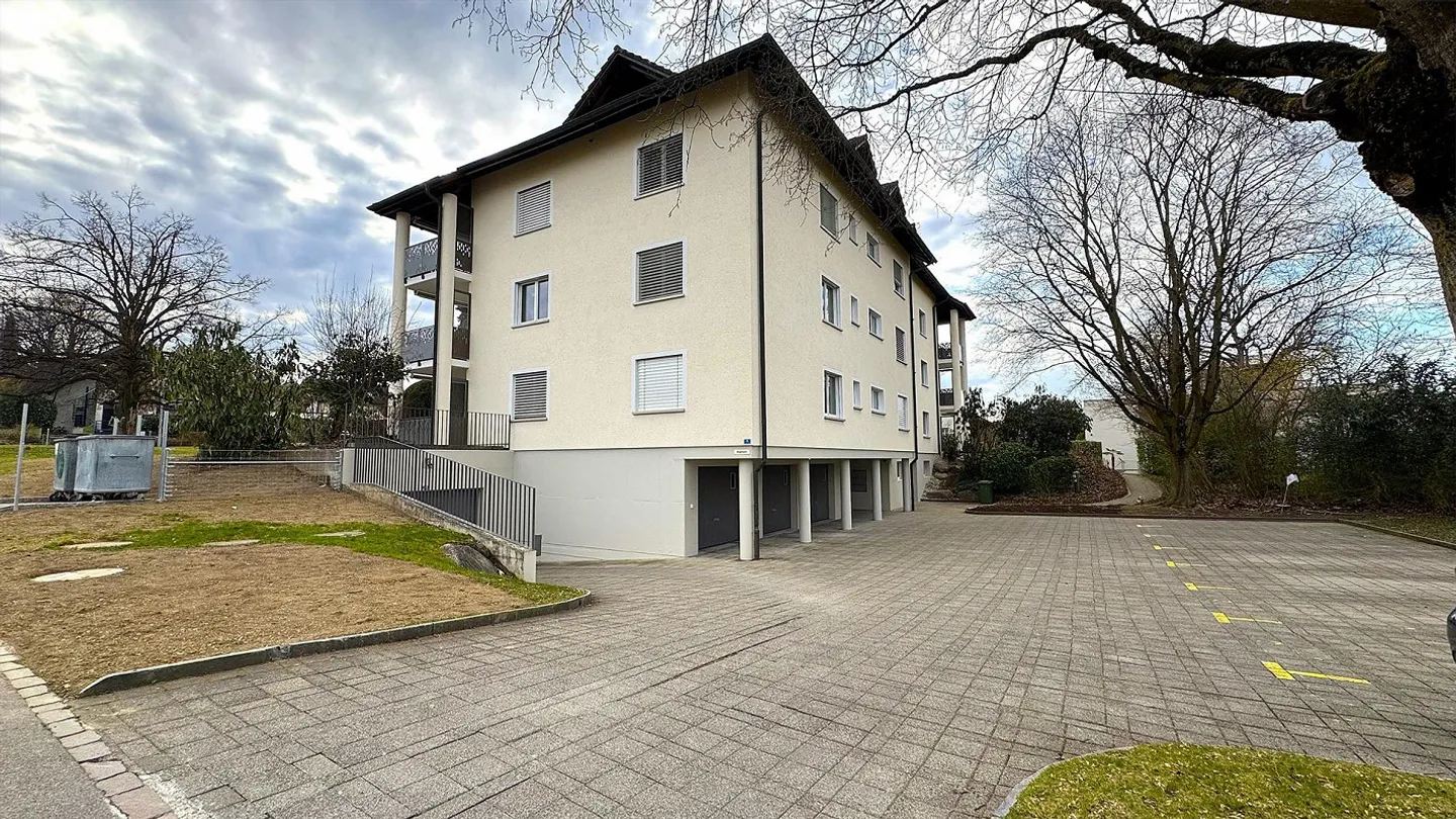 Appartamento attico esclusivo, recentemente ristrutturato di 6,5 stanze a Bottighofen ... - Foto 13 di 13