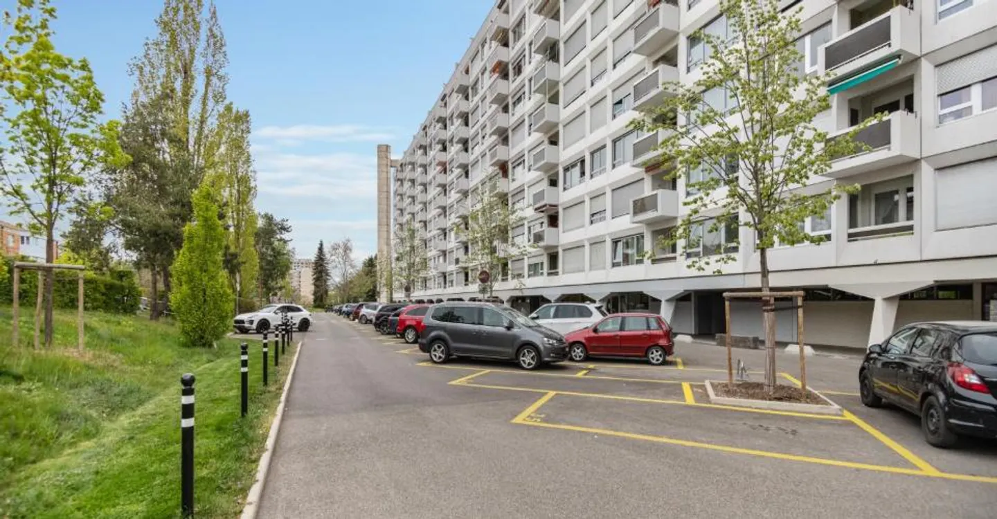 Onex - Garage/Box zu vermieten - Foto 1 von 3