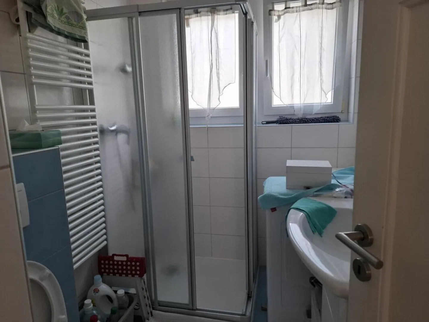 Spazioso appartamento 3.5 al 1° piano con posto auto e garage - Foto 7 di 9