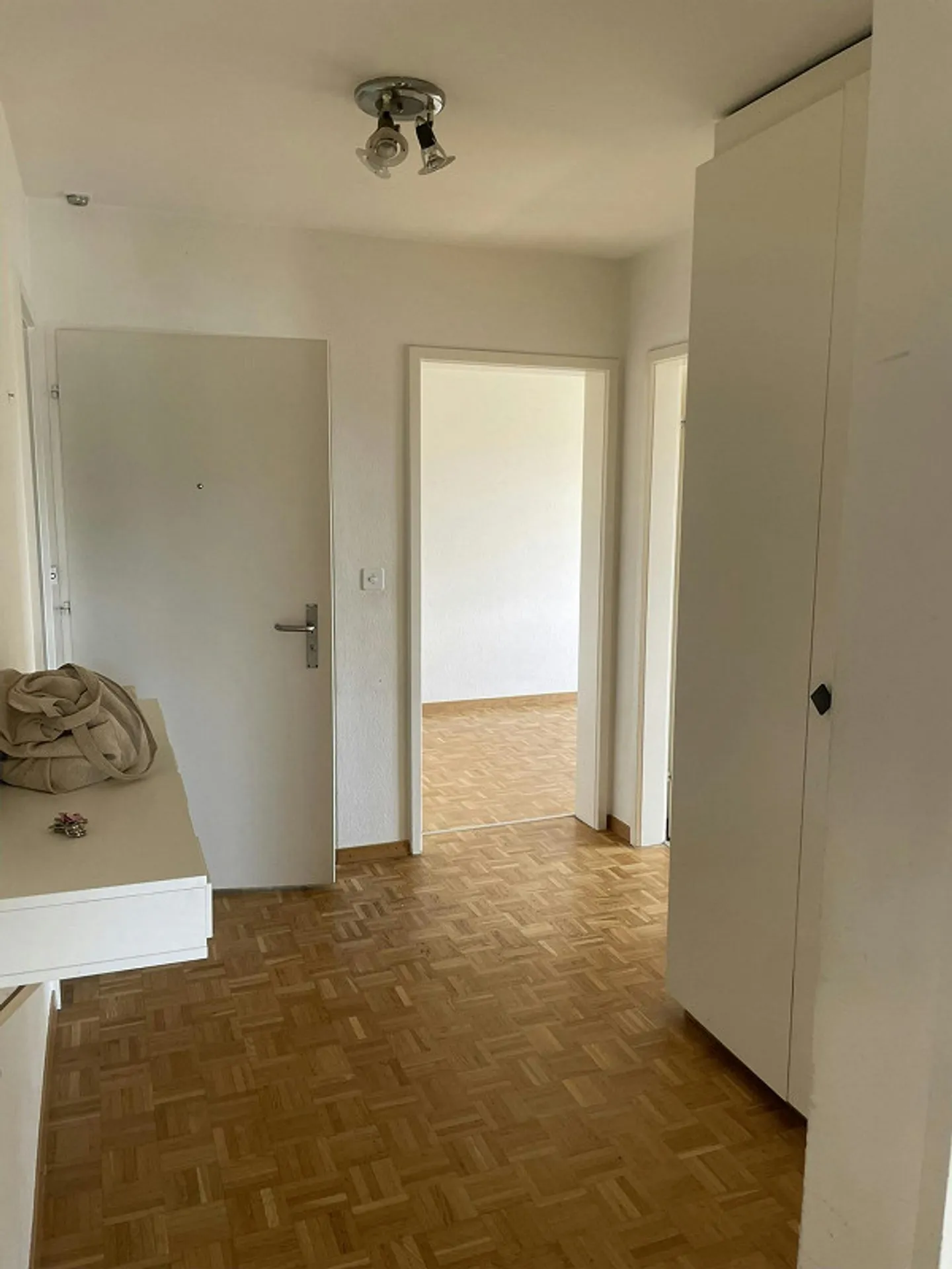 4-room apartment on the 1st floor - Photo 4 of 13