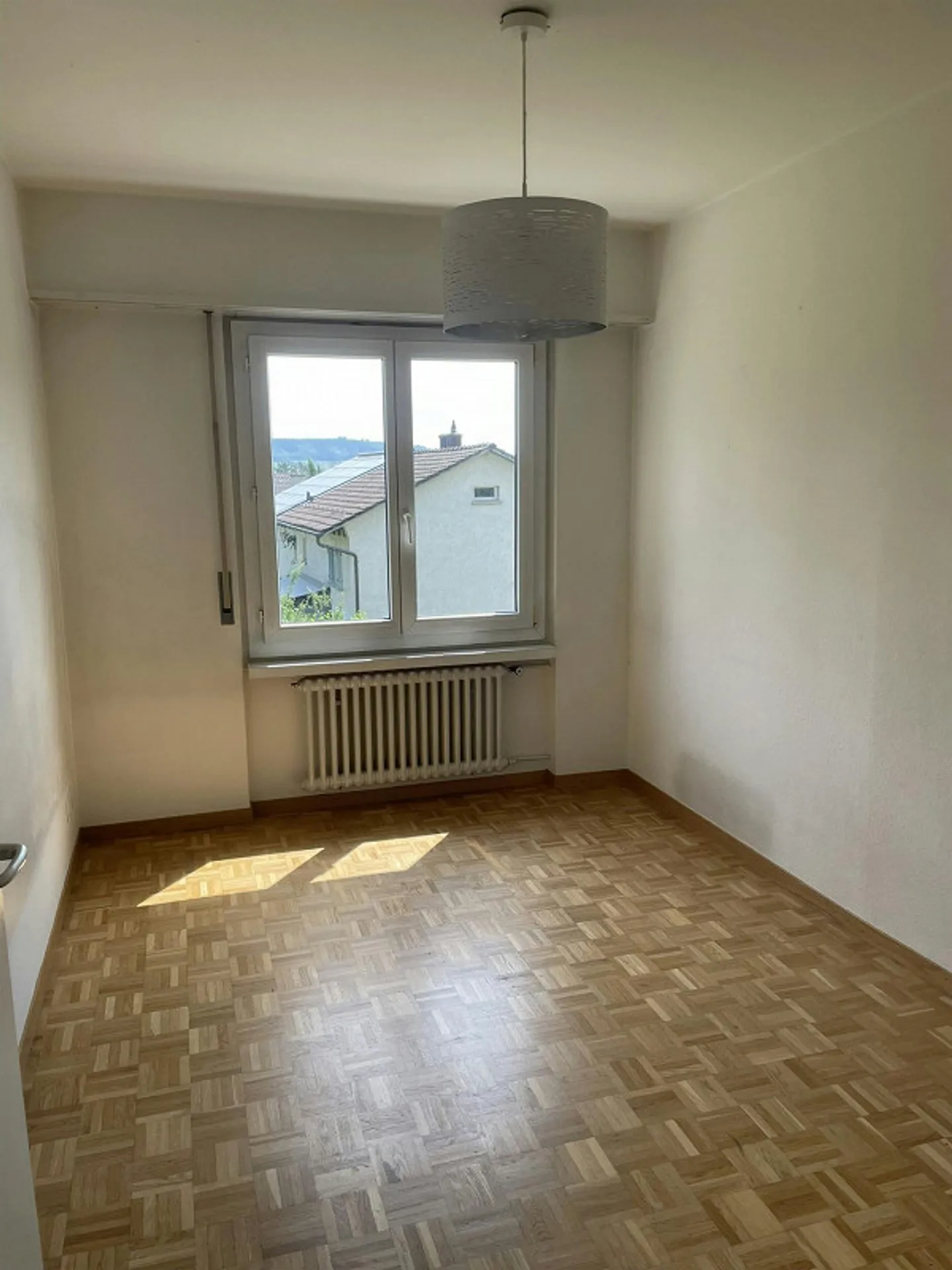 4-room apartment on the 1st floor - Photo 9 of 13