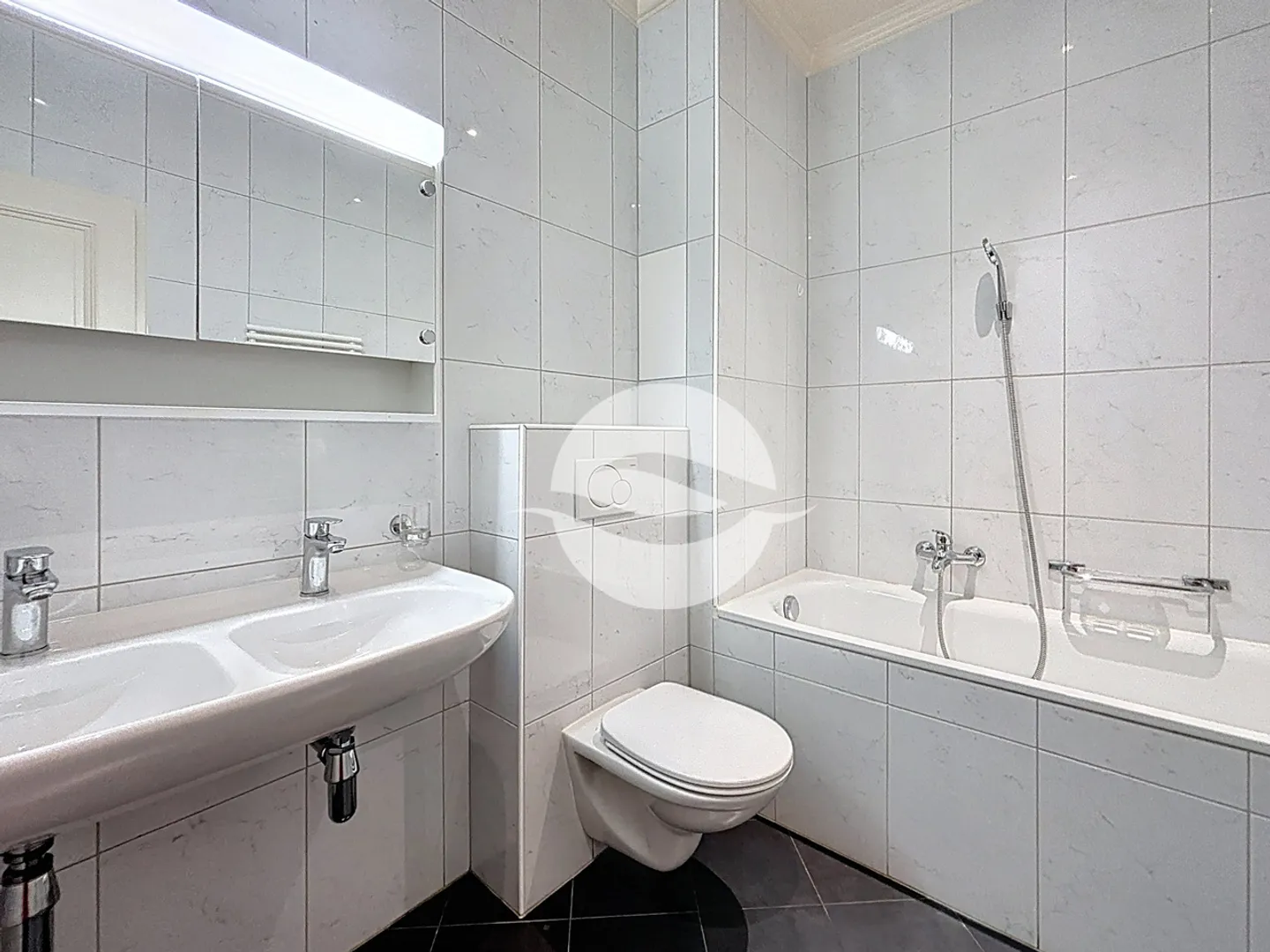 Charmant appartement 4 pièces - Photo 8 sur 8