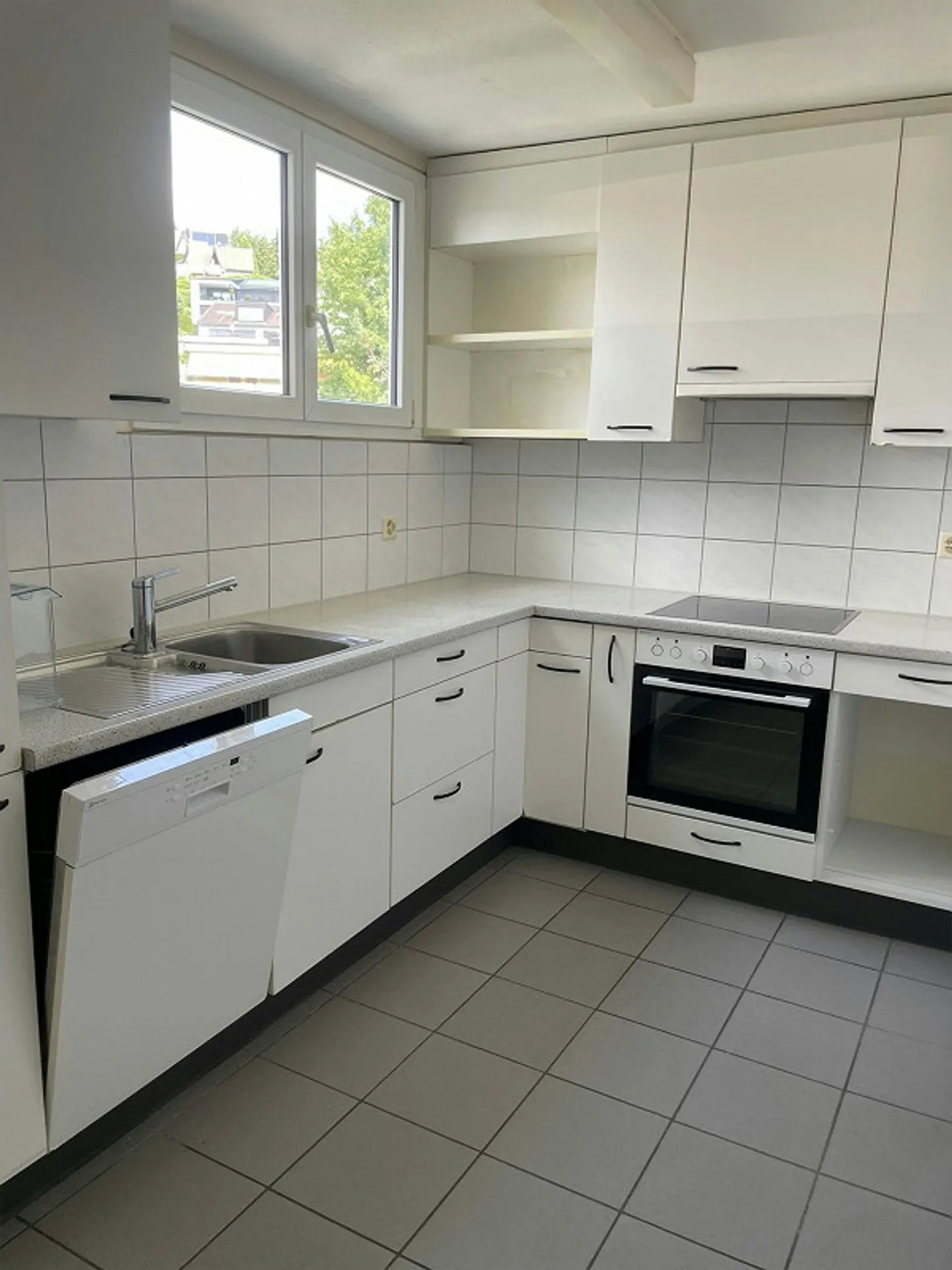 4-room apartment on the 1st floor - Photo 10 of 13