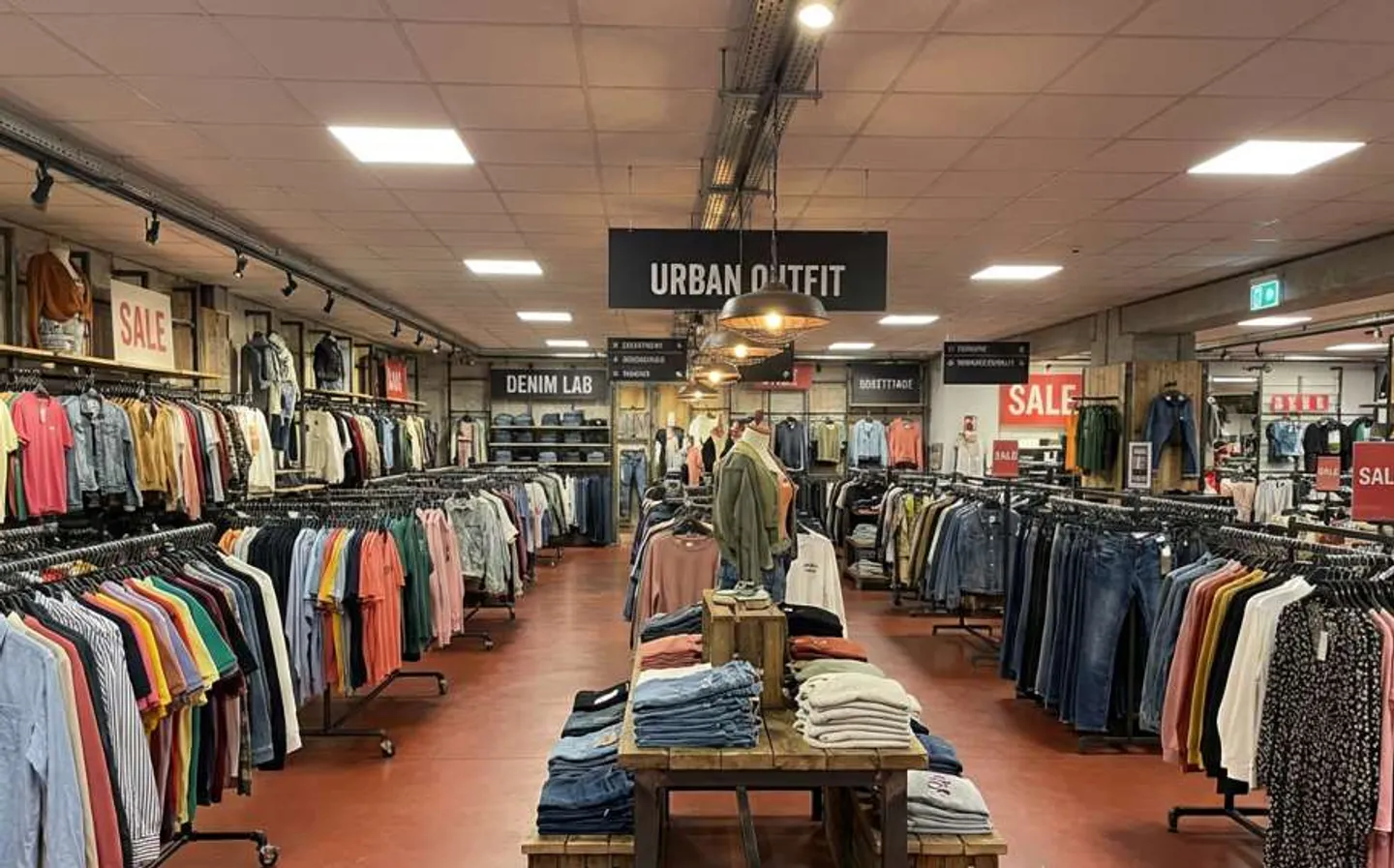 Manno Outlet zu vermieten - Foto 1 von 9