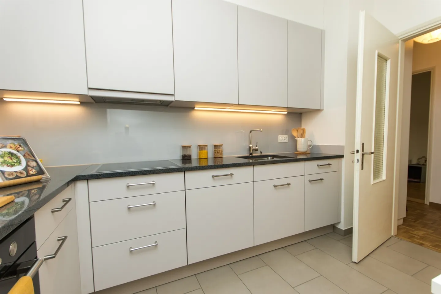 Ampio 3 locali in zona strategica - Foto 3 di 11