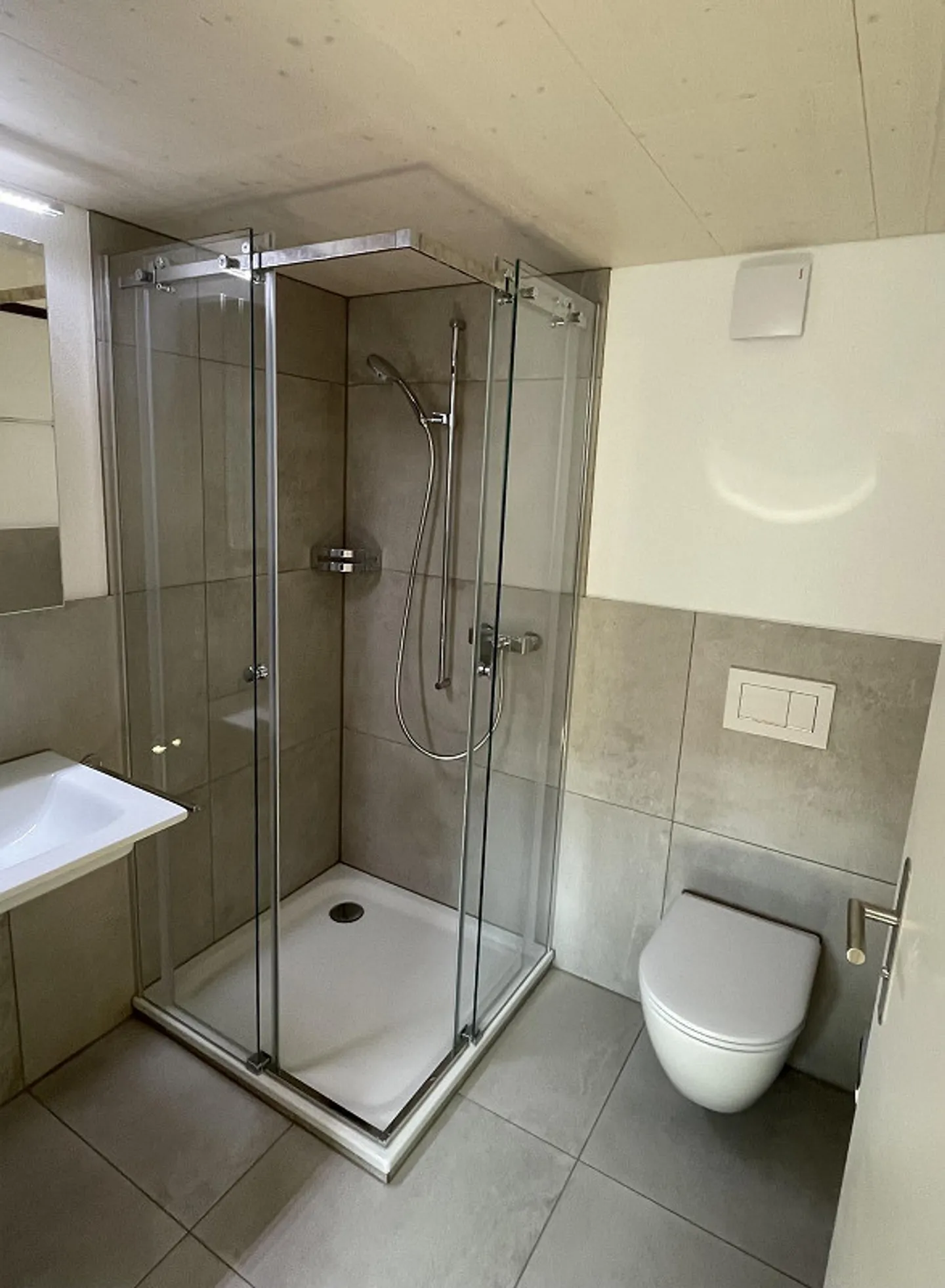 Cozy 1-room studio in the center of Rotkreuz - small but fine - Photo 4 of 4