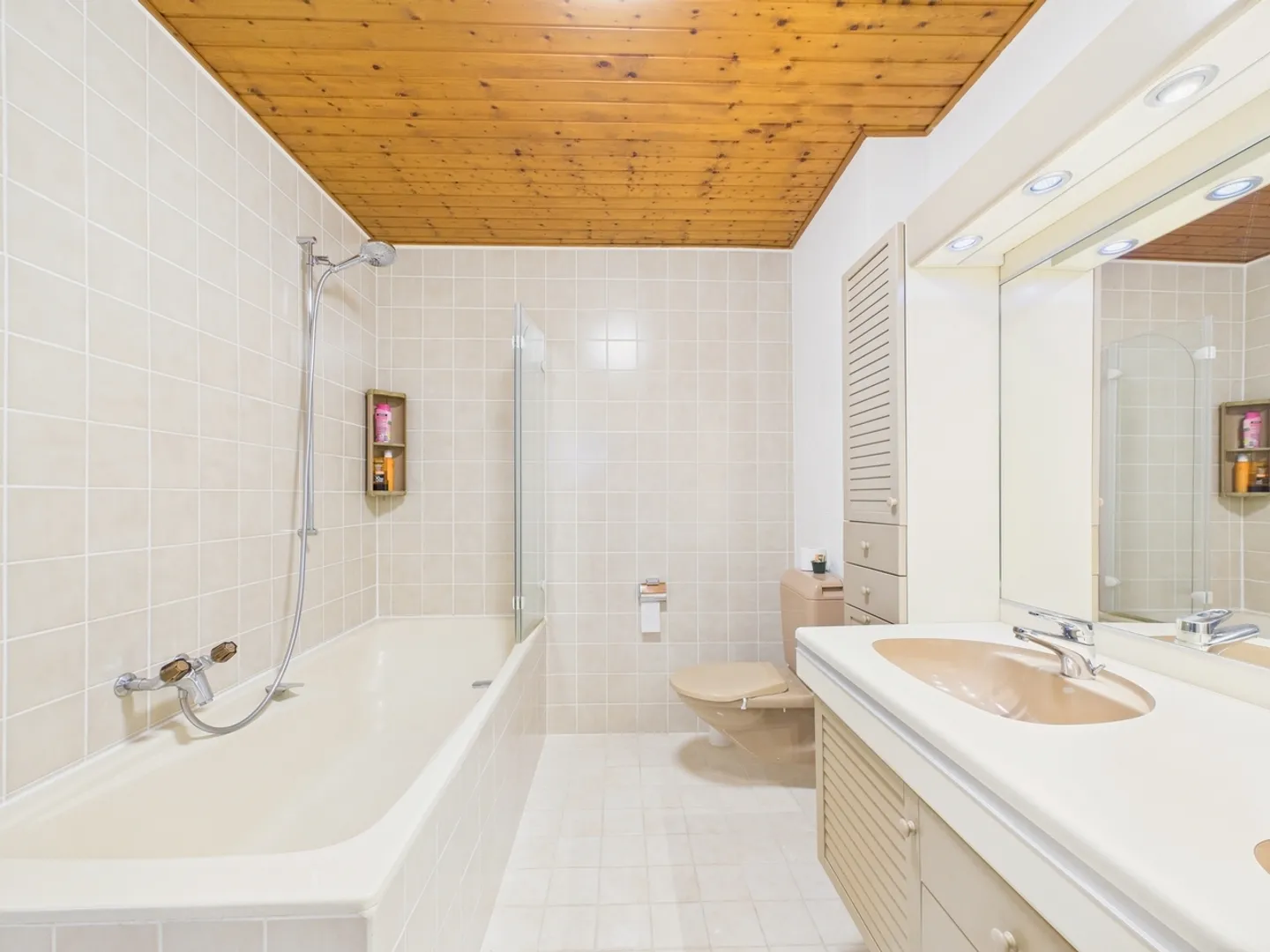 Charmant appartement meublé à Anières, canton de Genève - Photo 8 sur 10