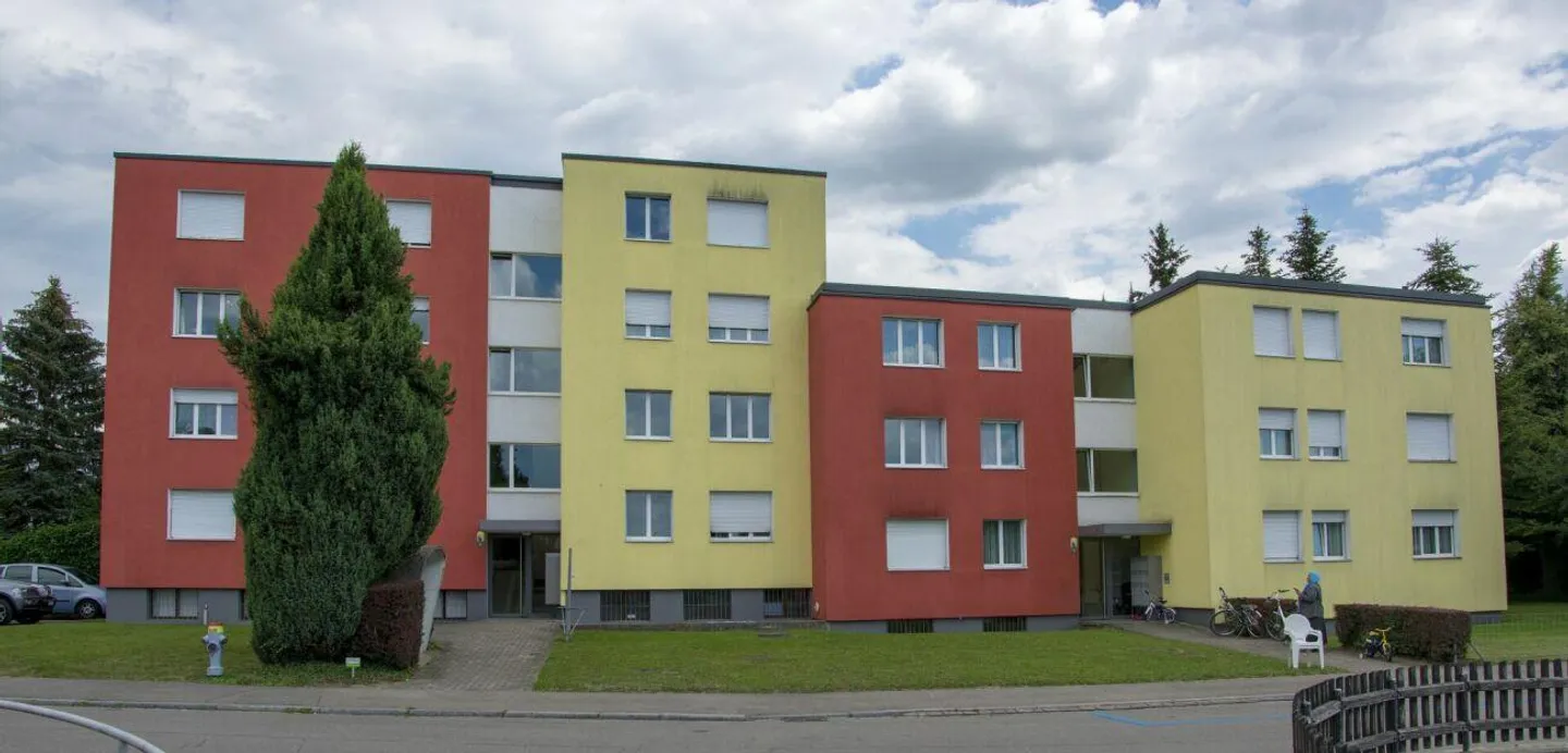 Parking space in the center of Weinfelden - Photo 1 of 2