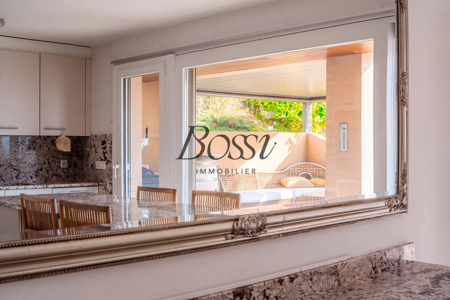 Stunning Villa with Lake View - Photo 2 of 3