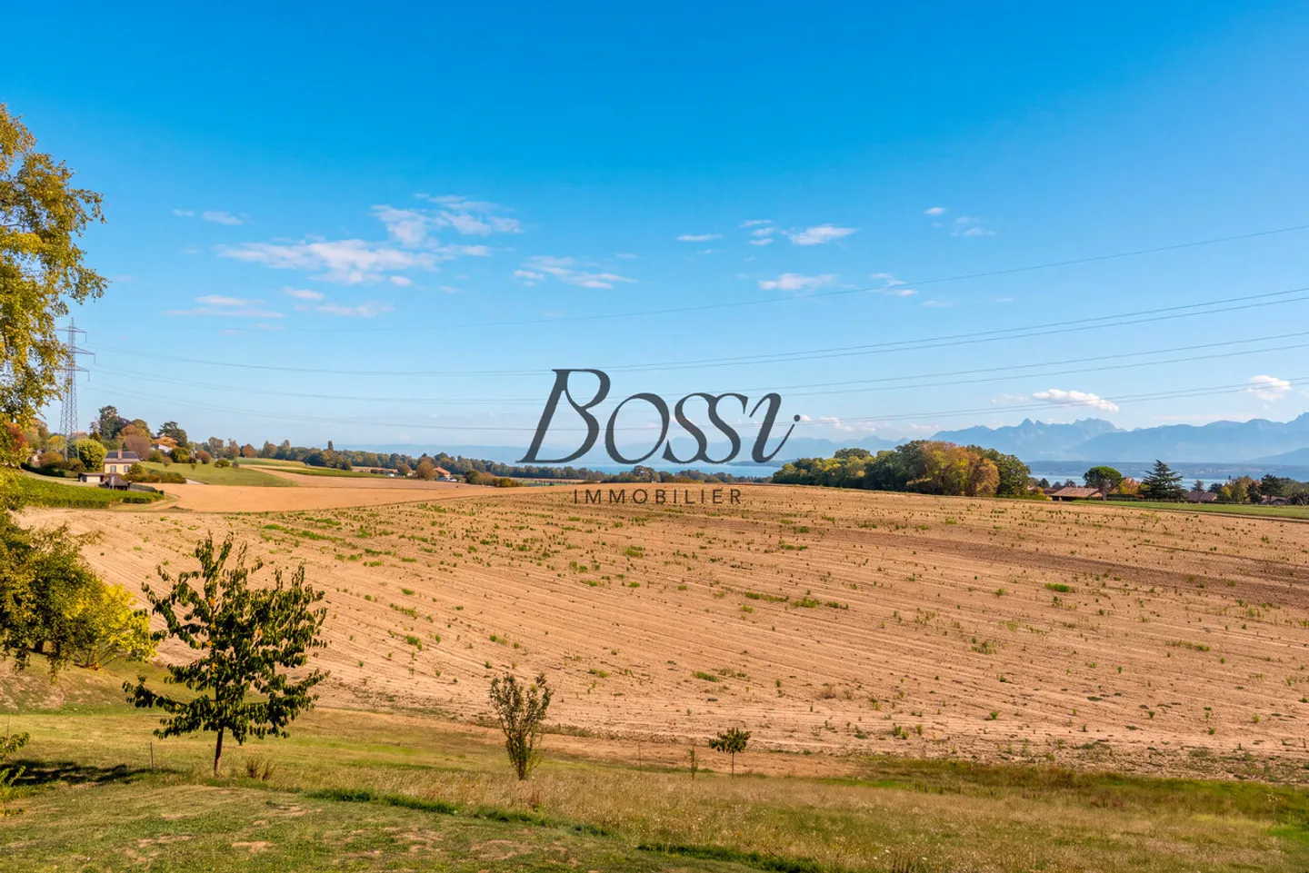 Stunning Villa with Lake View - Photo 1 of 3
