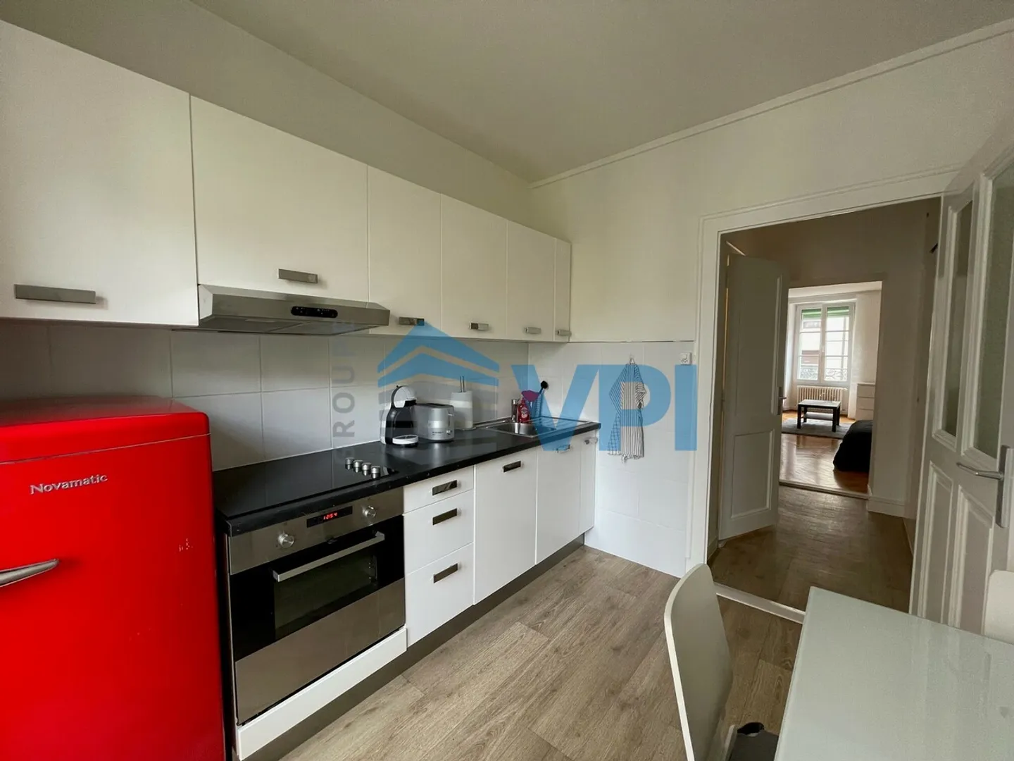 Furnished 2.5-room apartment close to the lake - Photo 4 of 7