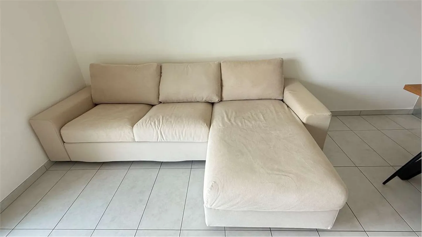 Helles 2,5-Zimmer-Wohnung komplett möbliert mit großem Terrassenbereich - Foto 5 von 13