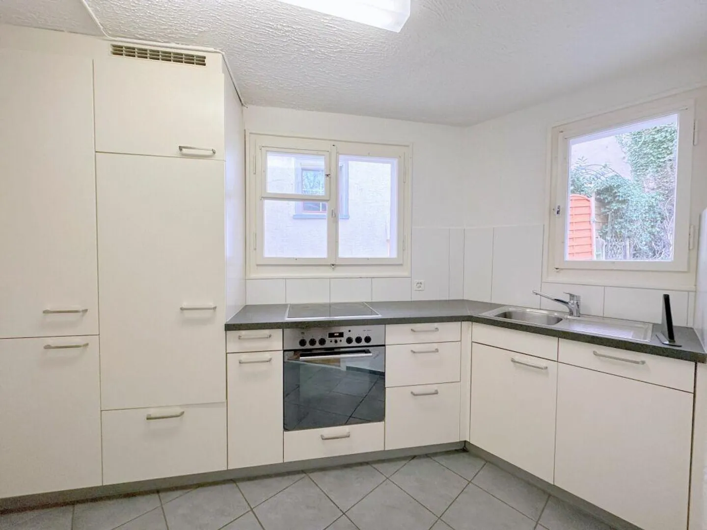 Casa unifamiliare di 4,5 stanze situata in posizione centrale - Foto 8 di 8