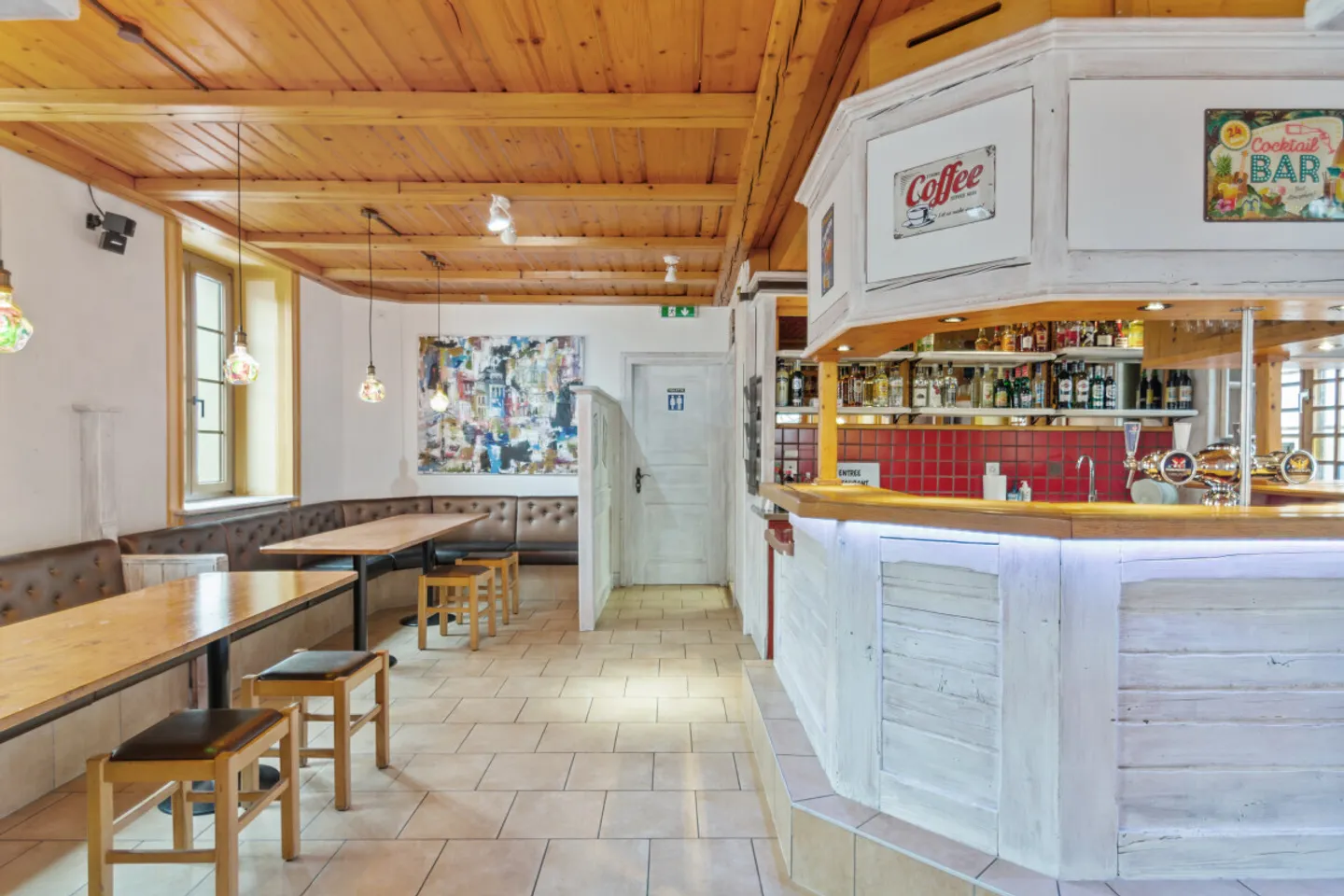 AUSGEZEICHNETE ERTRAGSGEBÄUDE FLEURIER ZENTRUM - Foto 11 von 13