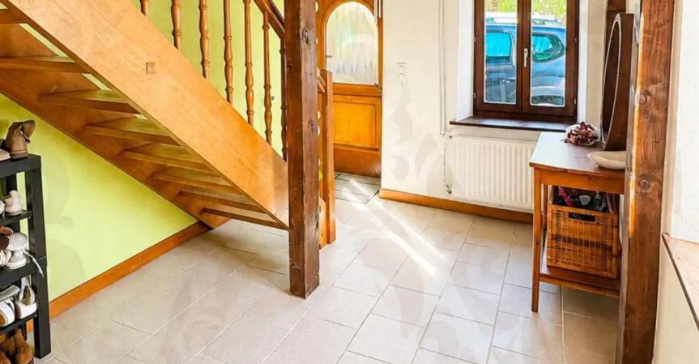 Village house with 2 apartments in Pailly, an ideal investment! - Photo 4 of 13