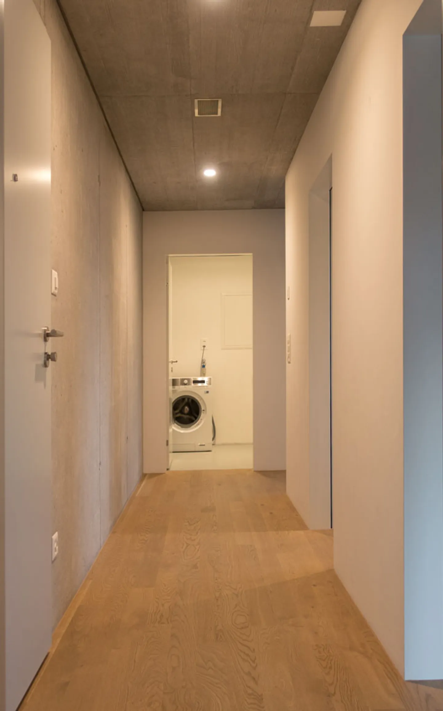 Exclusive Living Near the Center - Photo 9 of 9